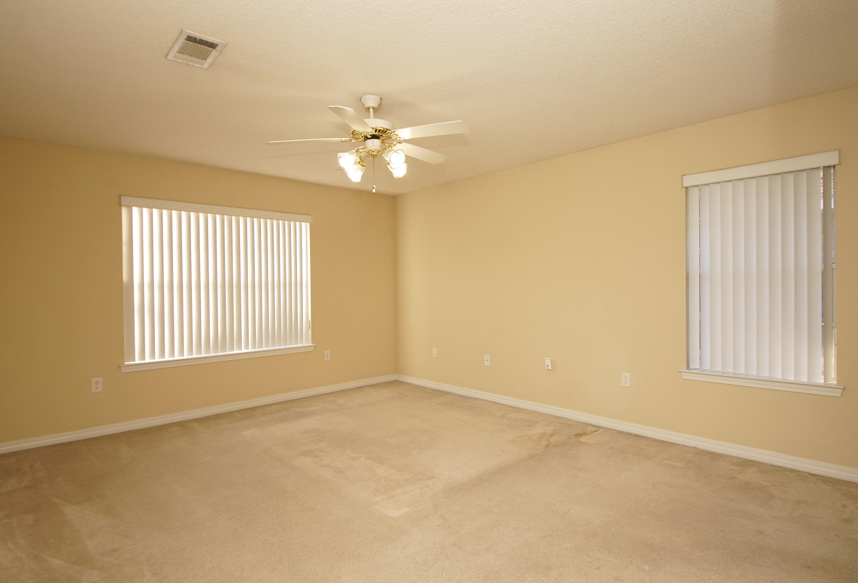 MARSH HARBOR - Residential