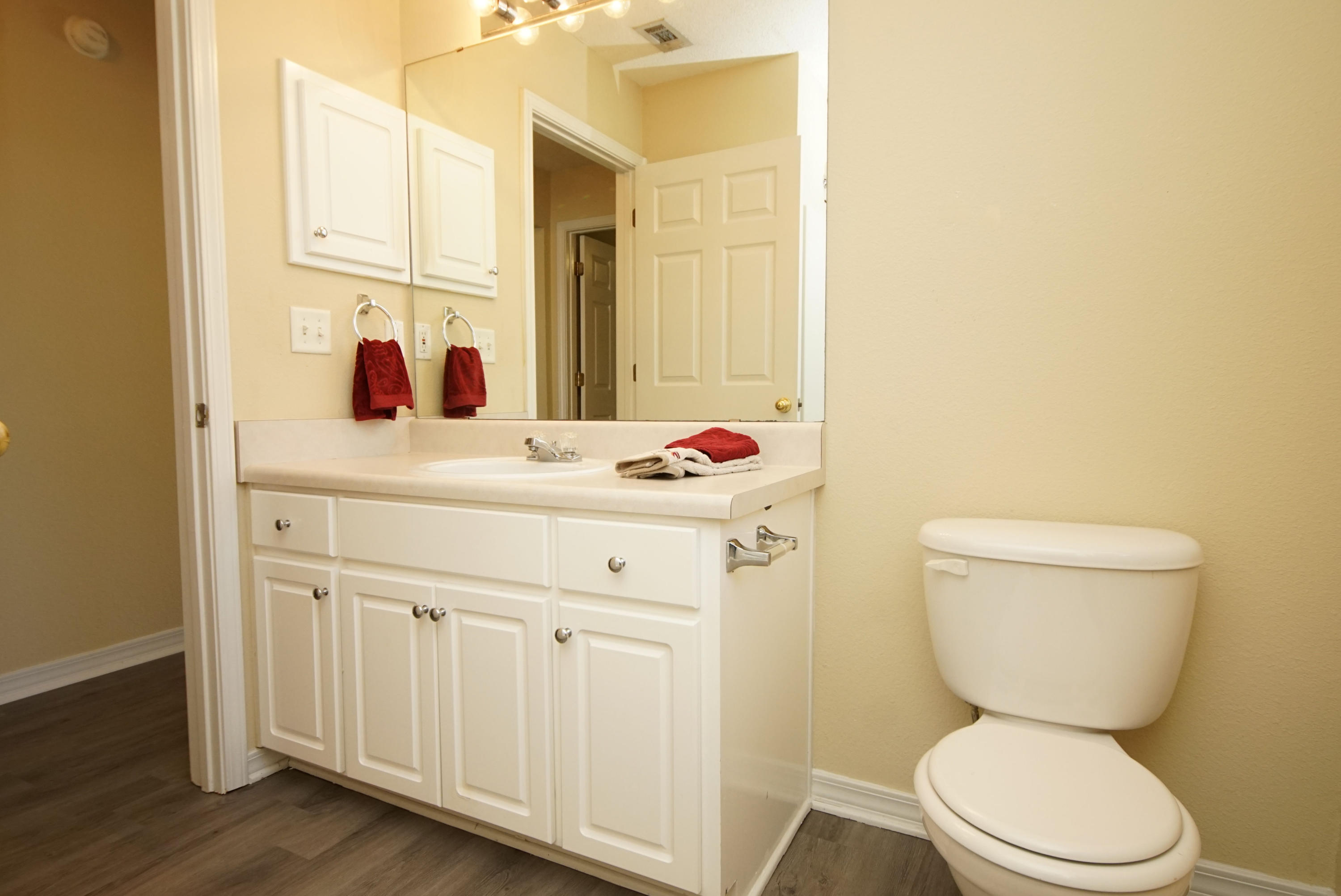 MARSH HARBOR - Residential