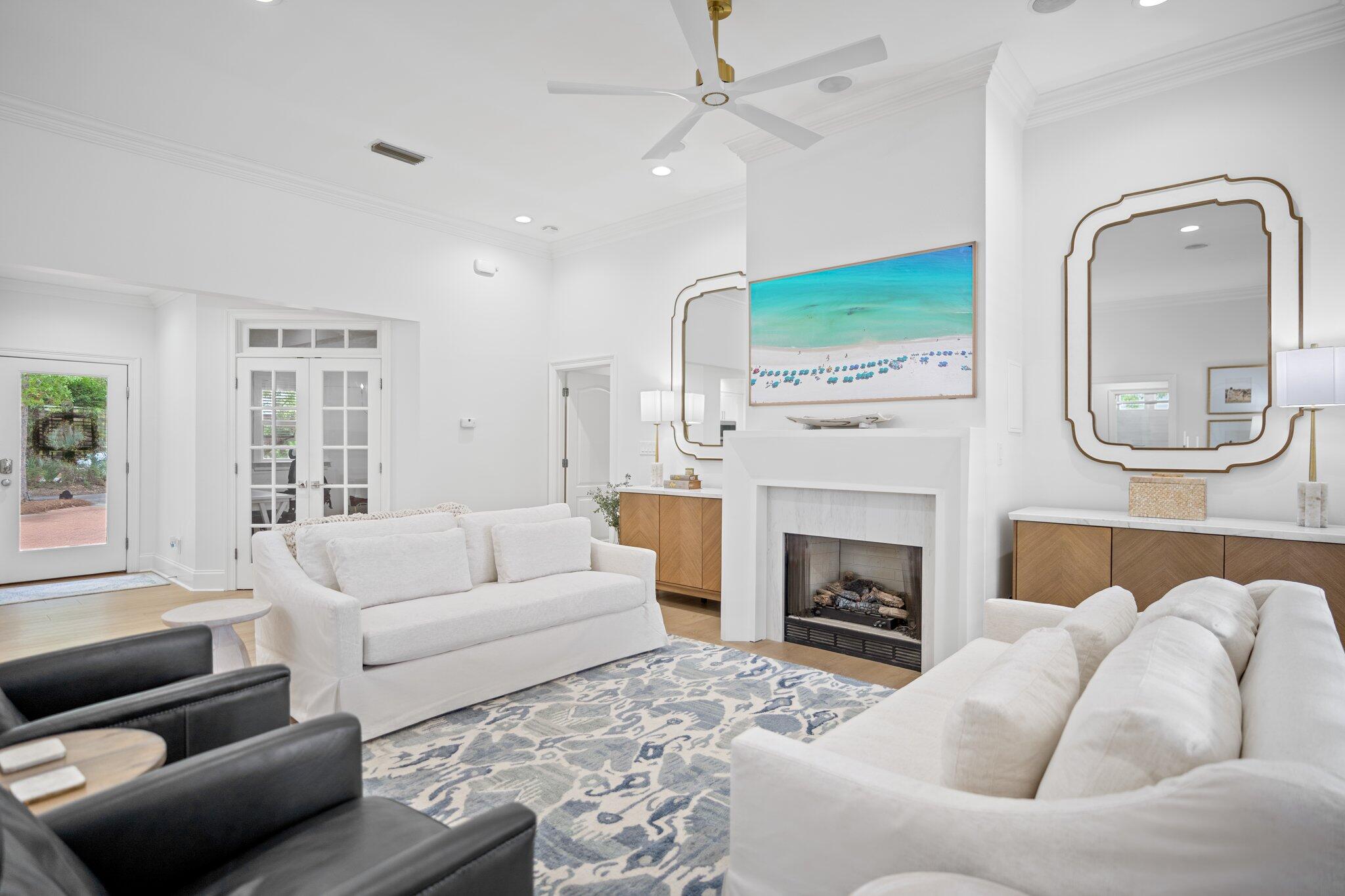 DEL MAR AT SANDESTIN - Residential