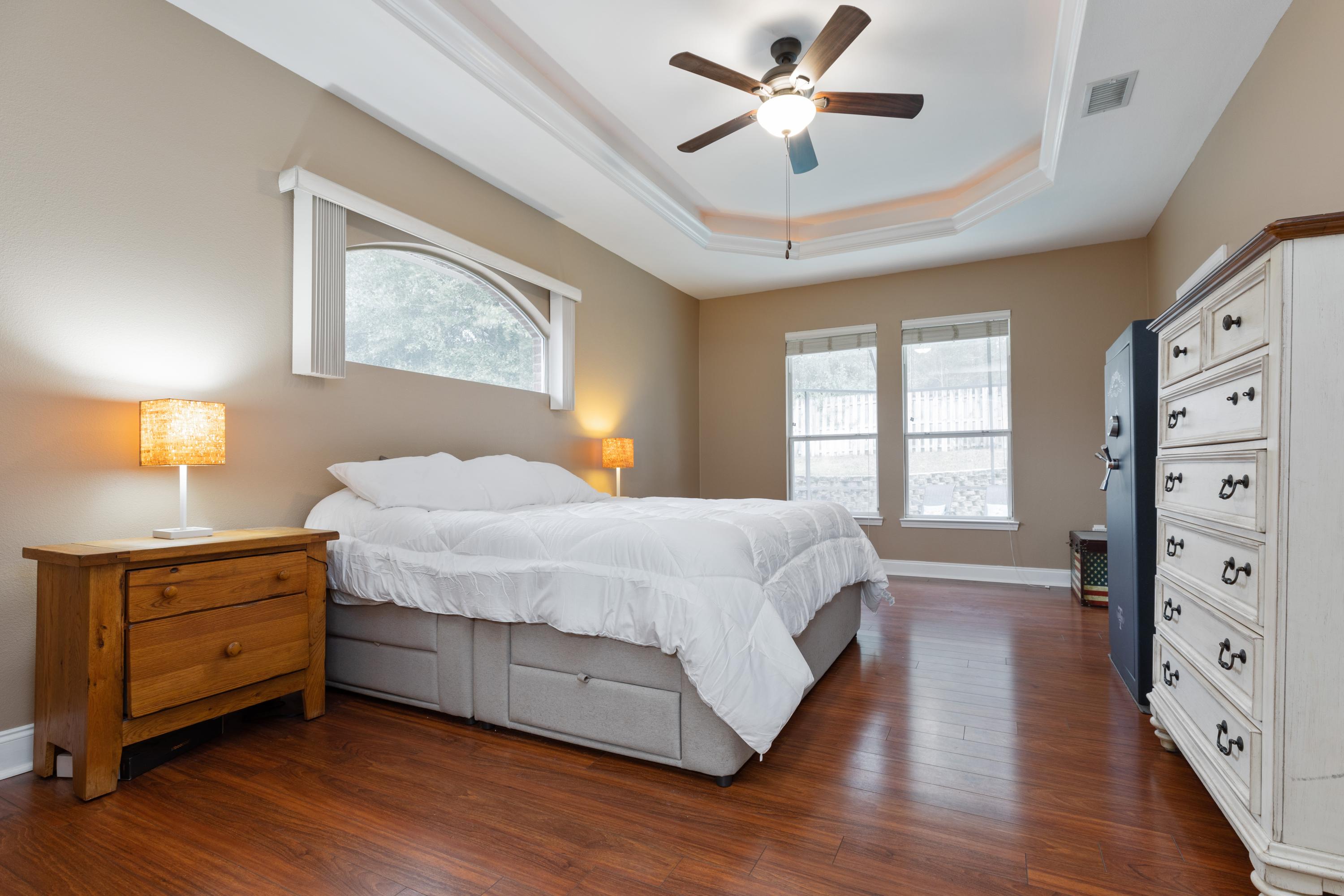 RIVERSIDE NORTH - Residential