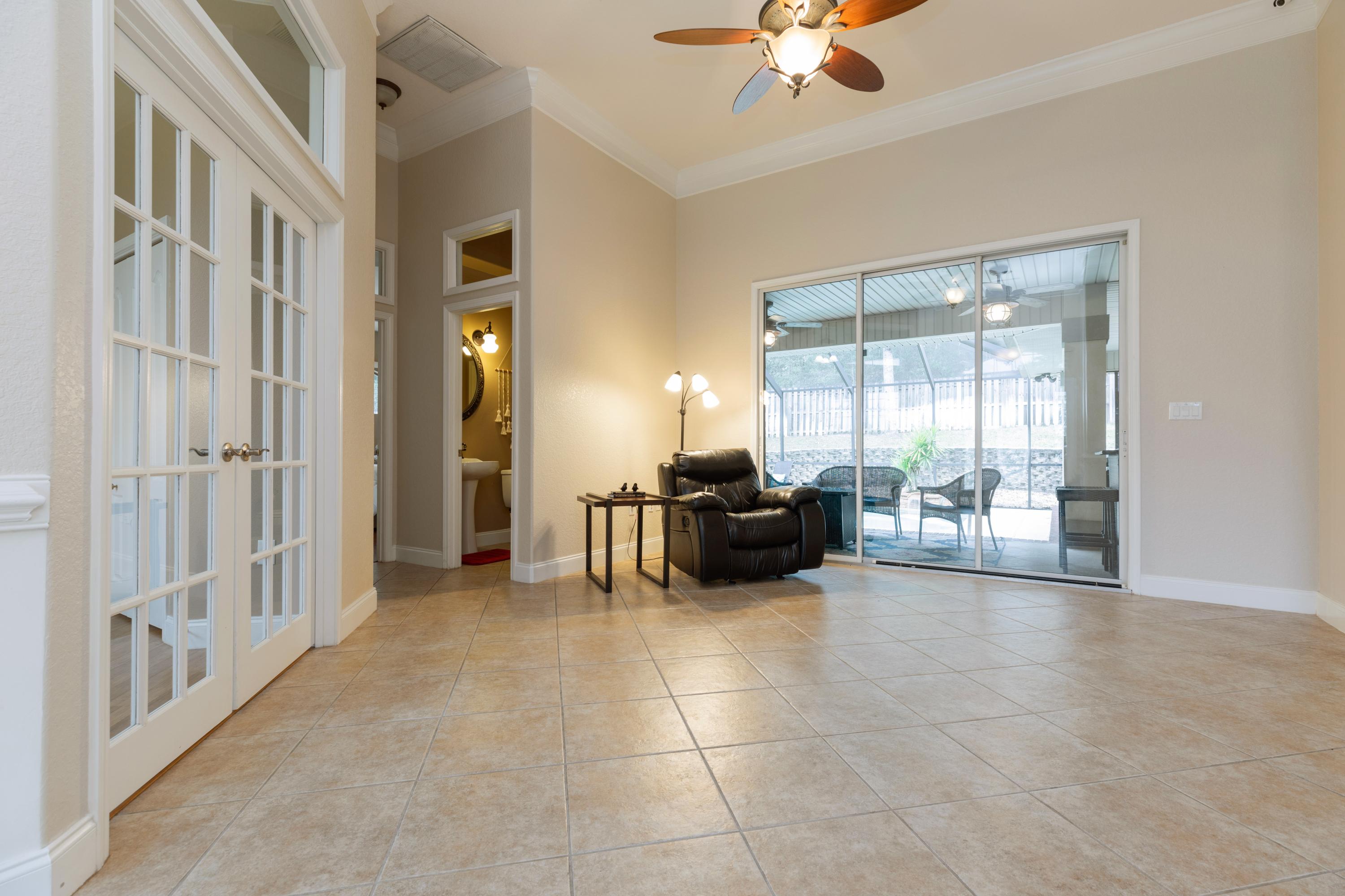 RIVERSIDE NORTH - Residential