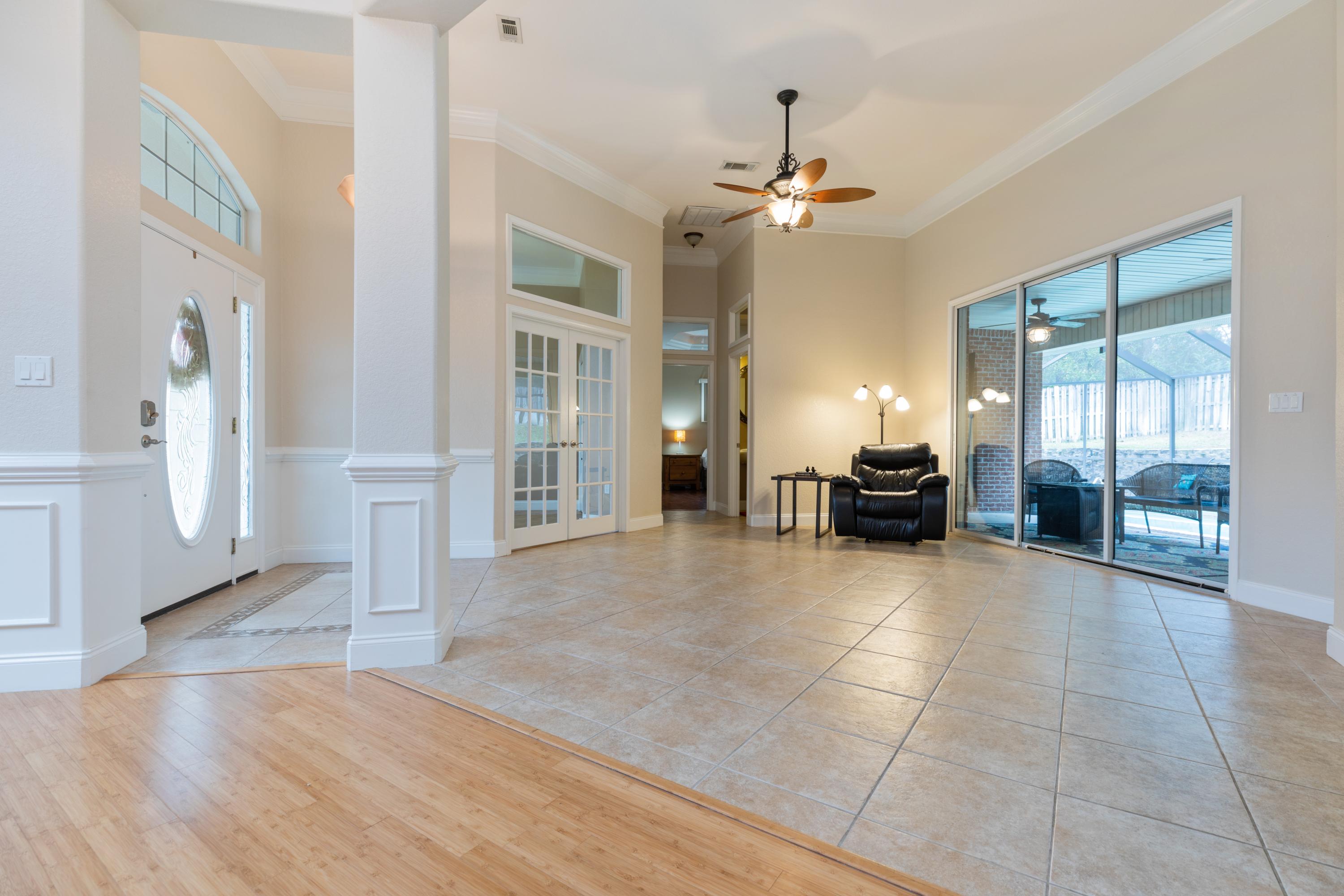 RIVERSIDE NORTH - Residential