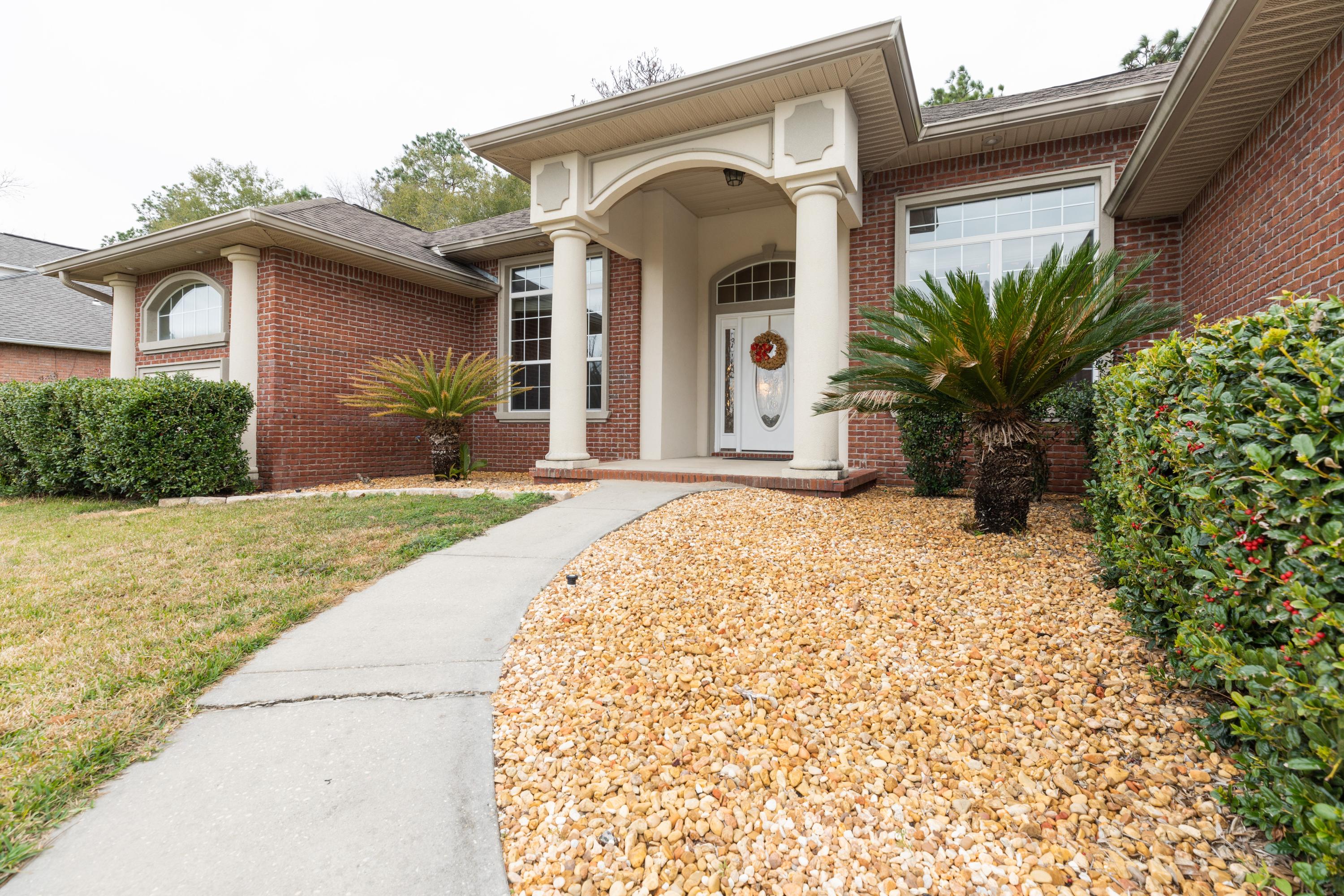 RIVERSIDE NORTH - Residential