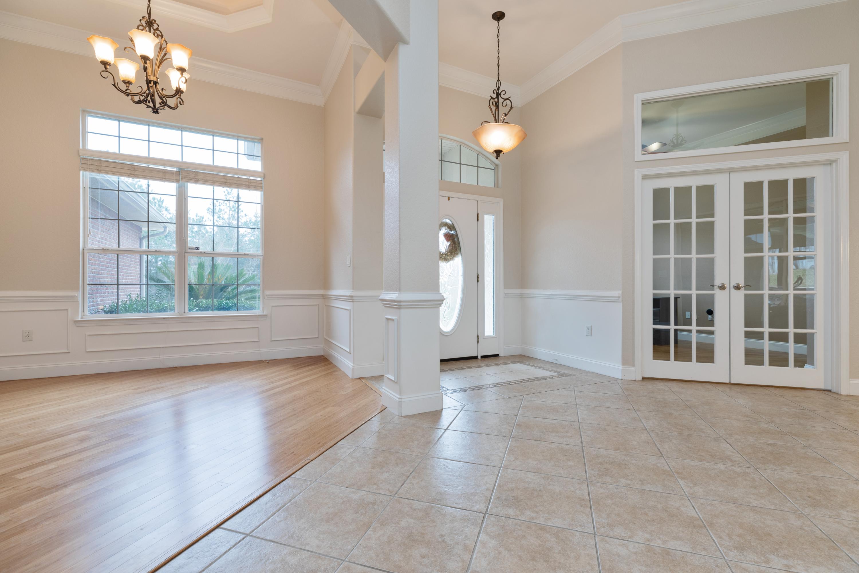 RIVERSIDE NORTH - Residential