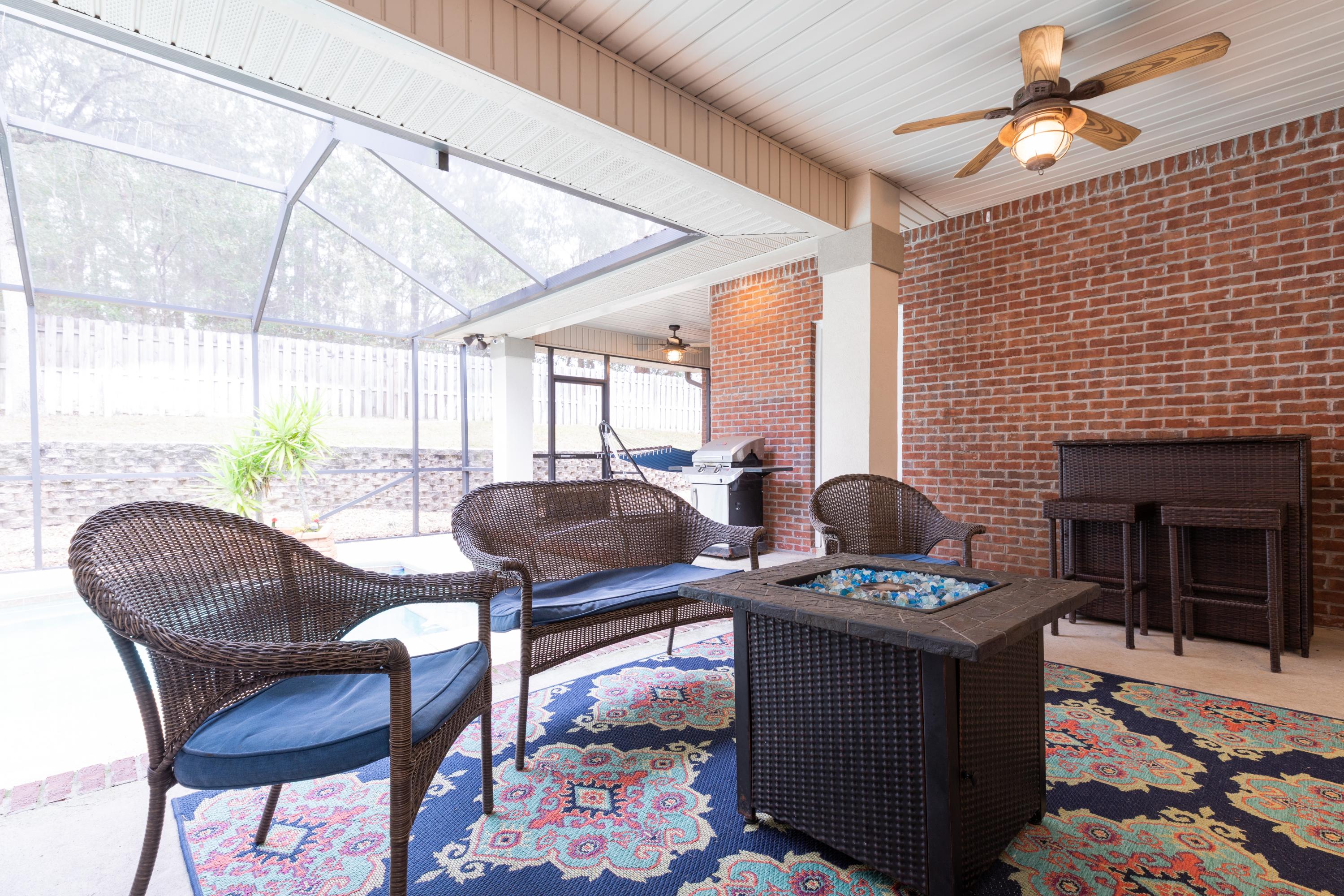 RIVERSIDE NORTH - Residential