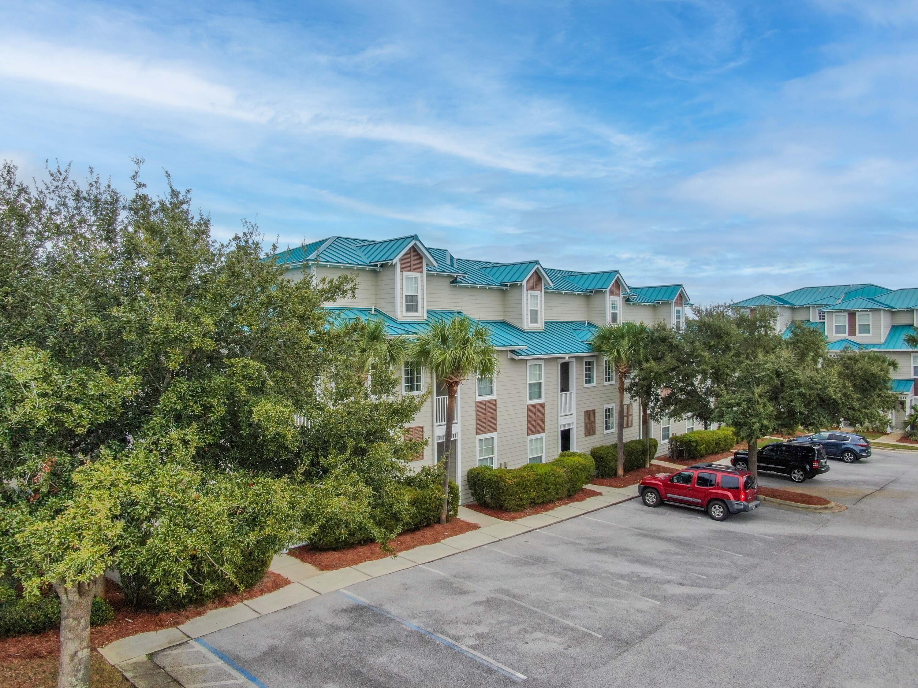 VILLAGE AT BLUE MOUNTAIN BEACH - Residential