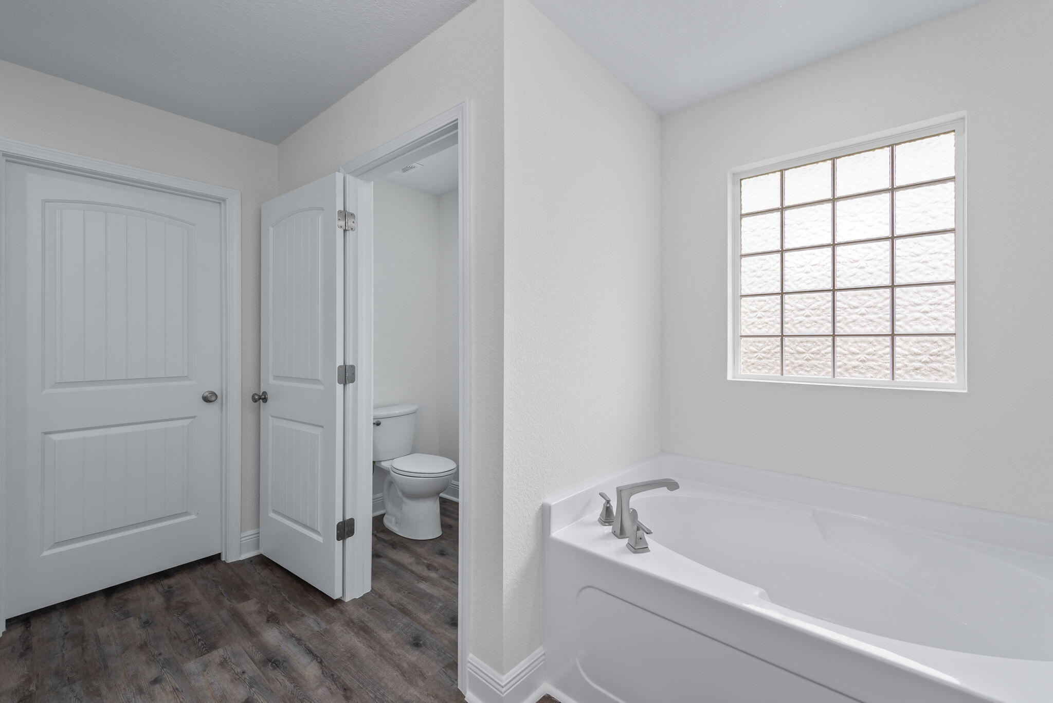 SANTA ROSA SHORES EAST - Residential