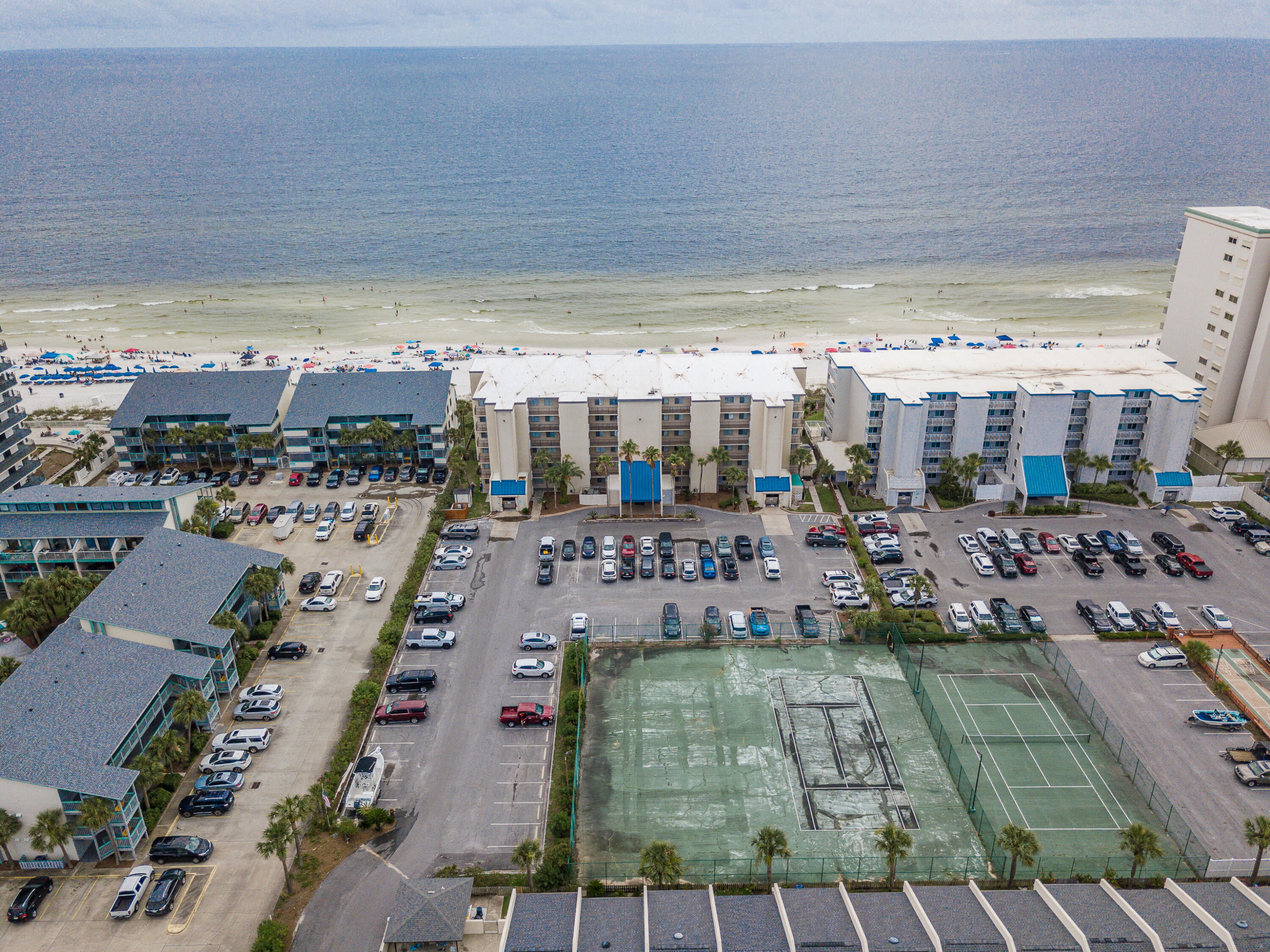 MARINER WEST CONDO - Residential