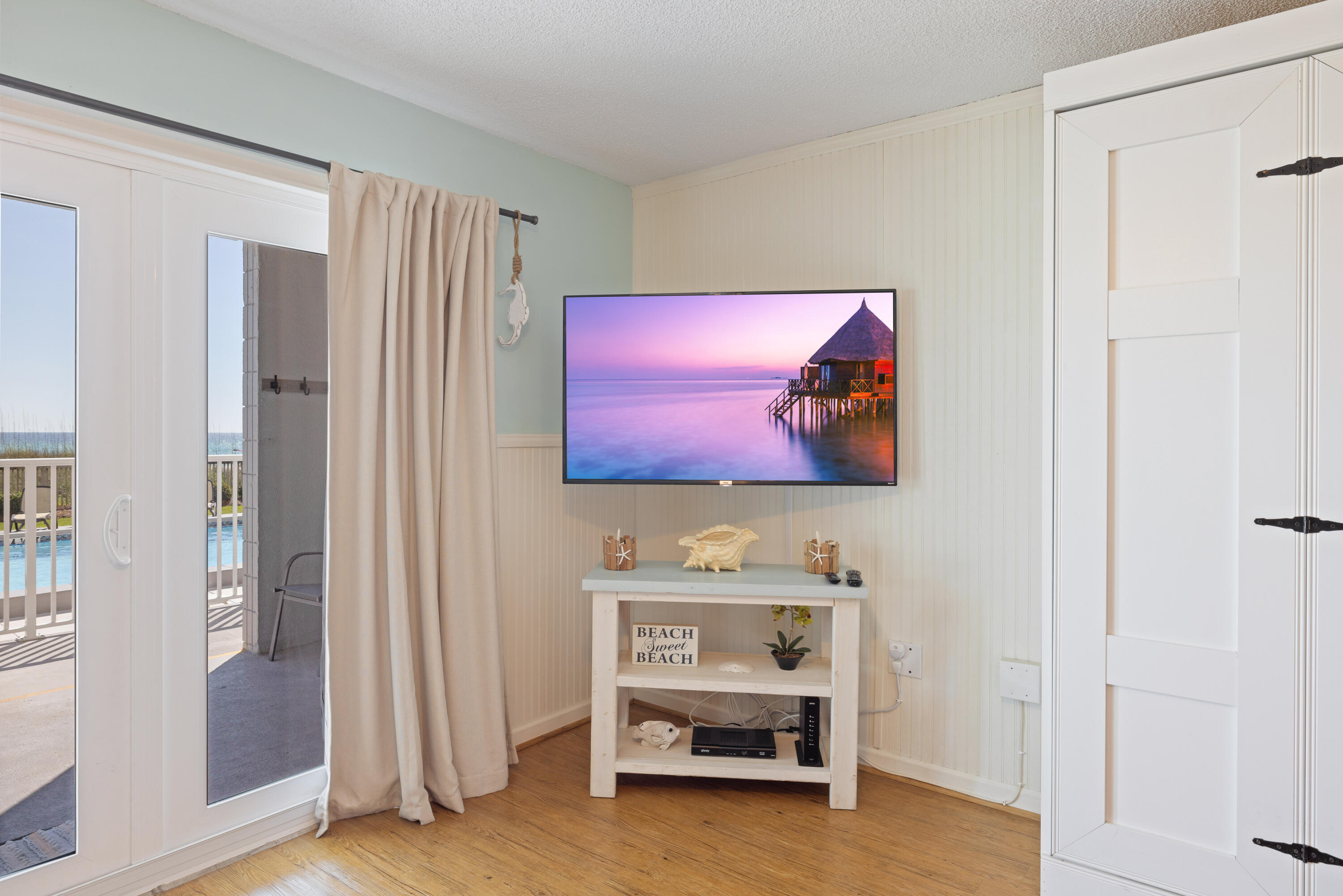 MARINER WEST CONDO - Residential
