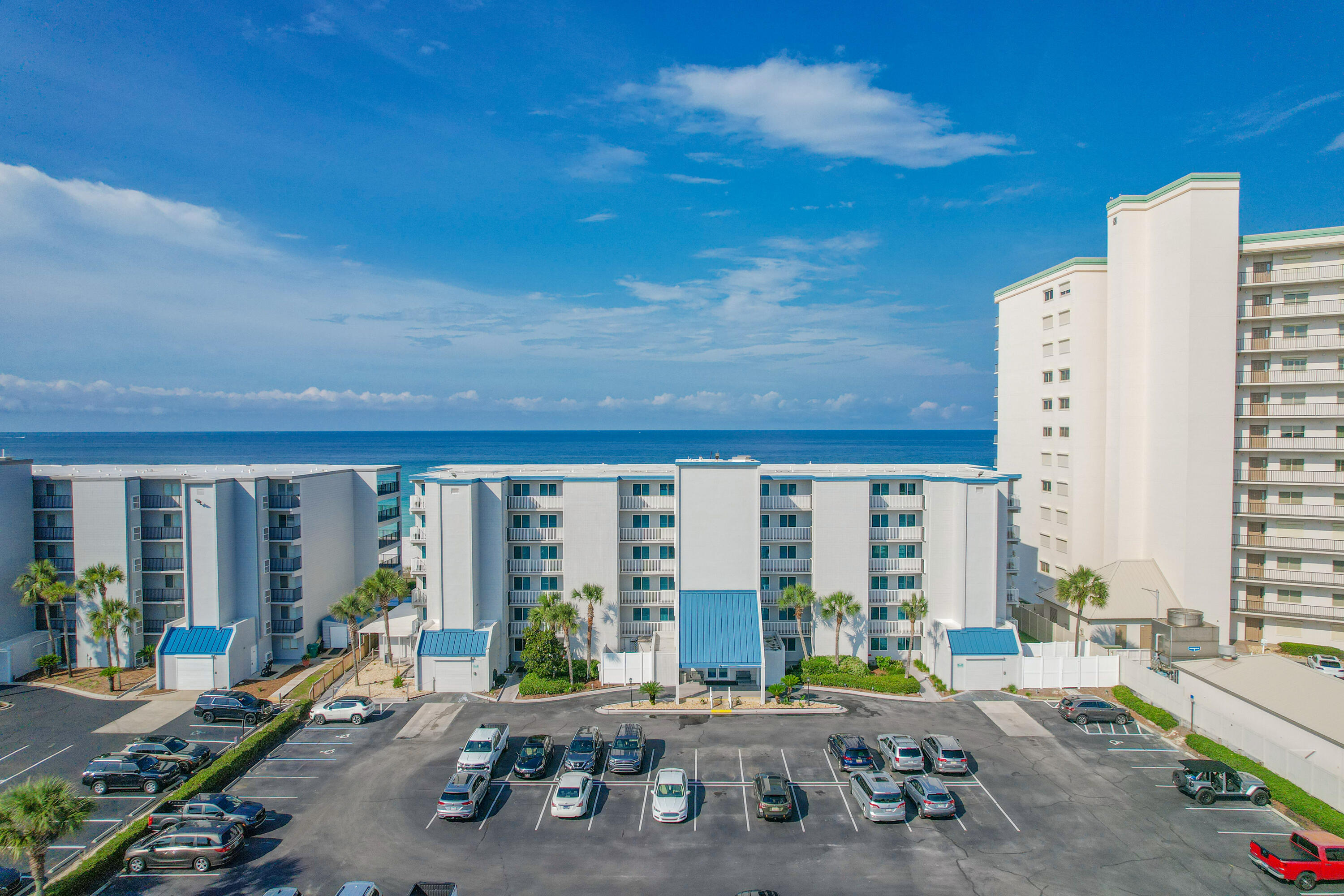 MARINER WEST CONDO - Residential
