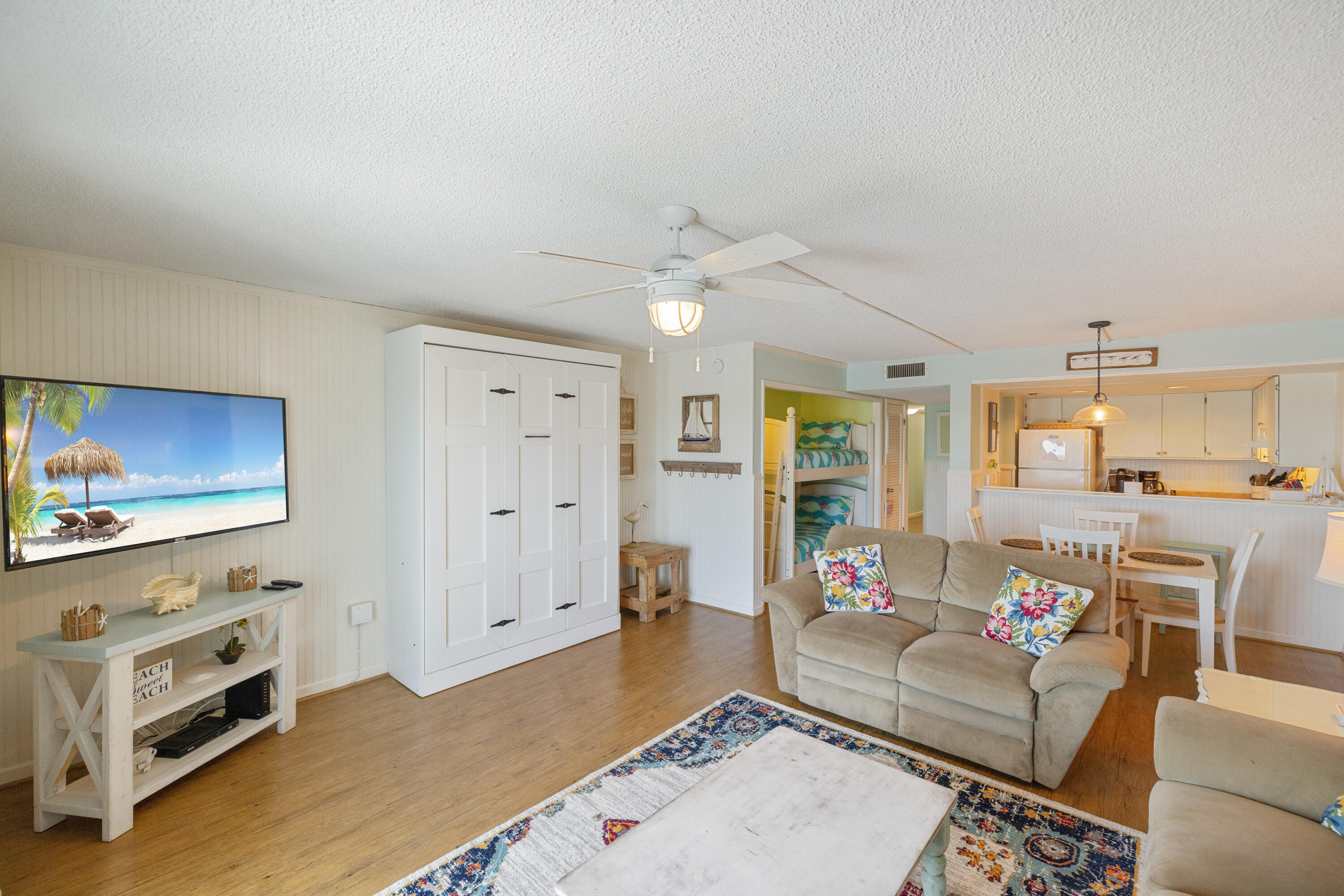 MARINER WEST CONDO - Residential
