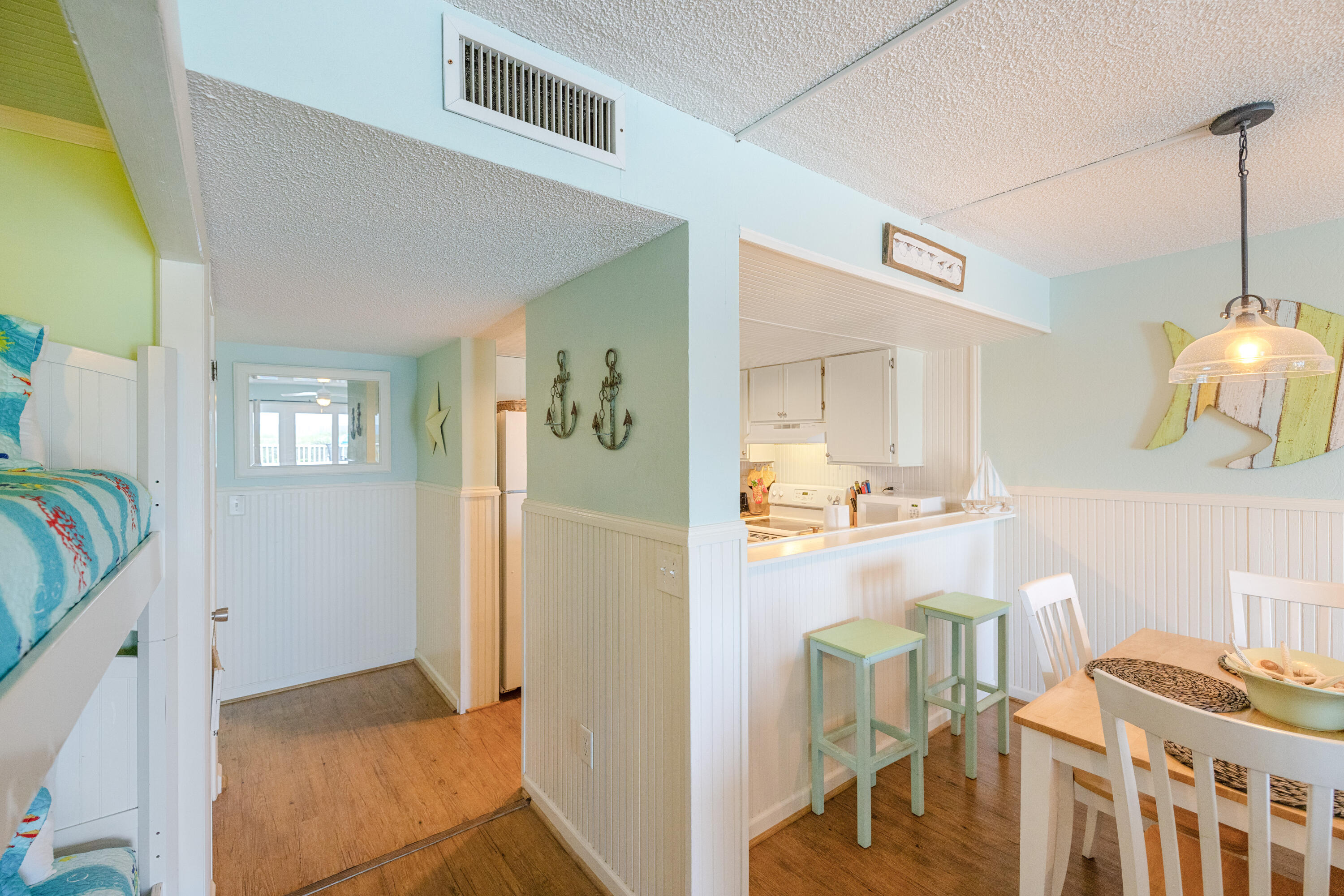 MARINER WEST CONDO - Residential
