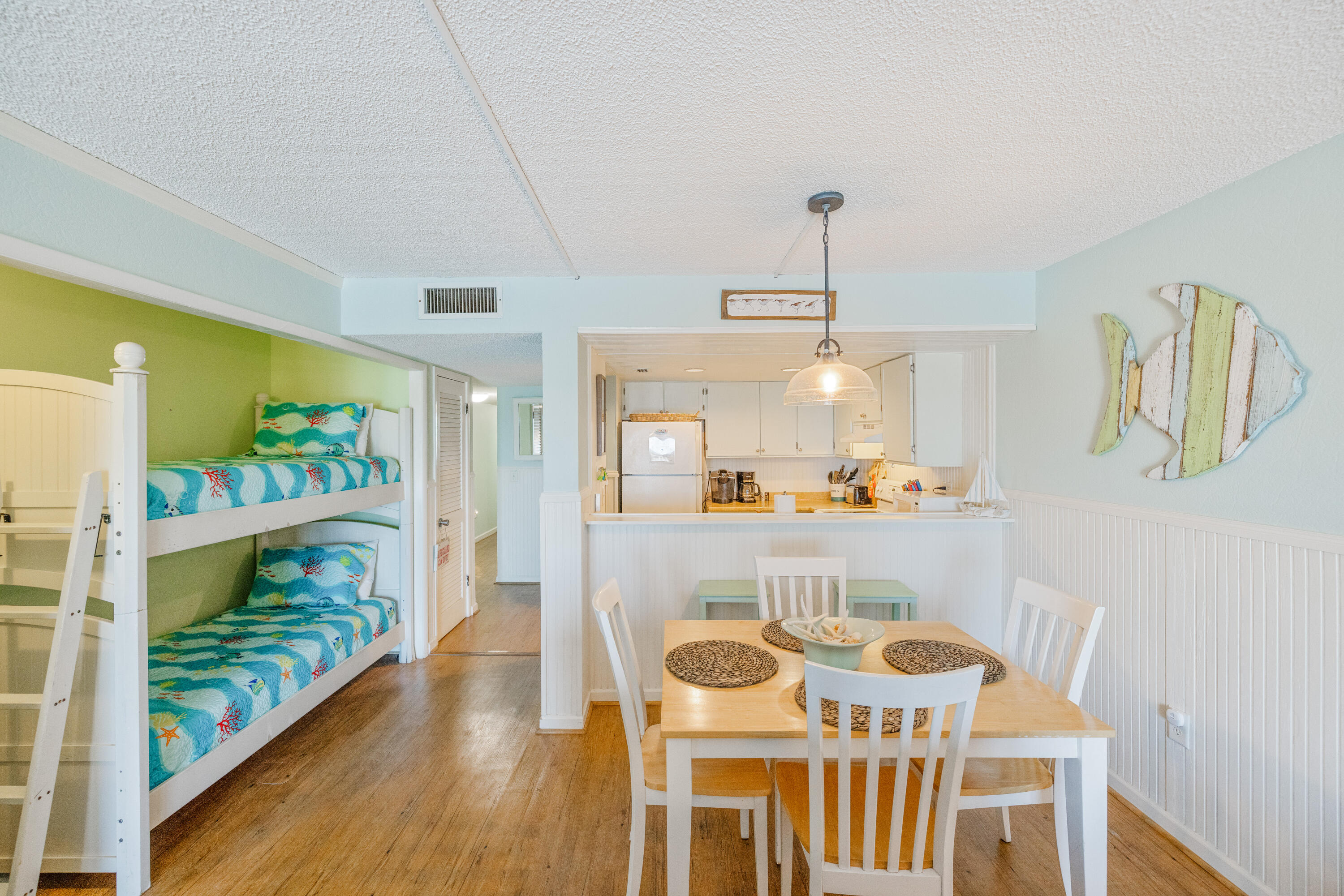 MARINER WEST CONDO - Residential