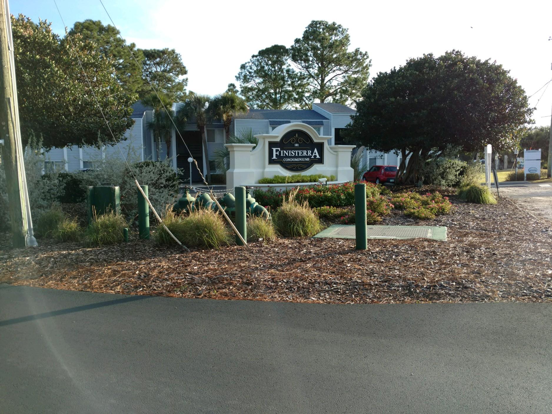 FINISTERRA CONDO - Residential