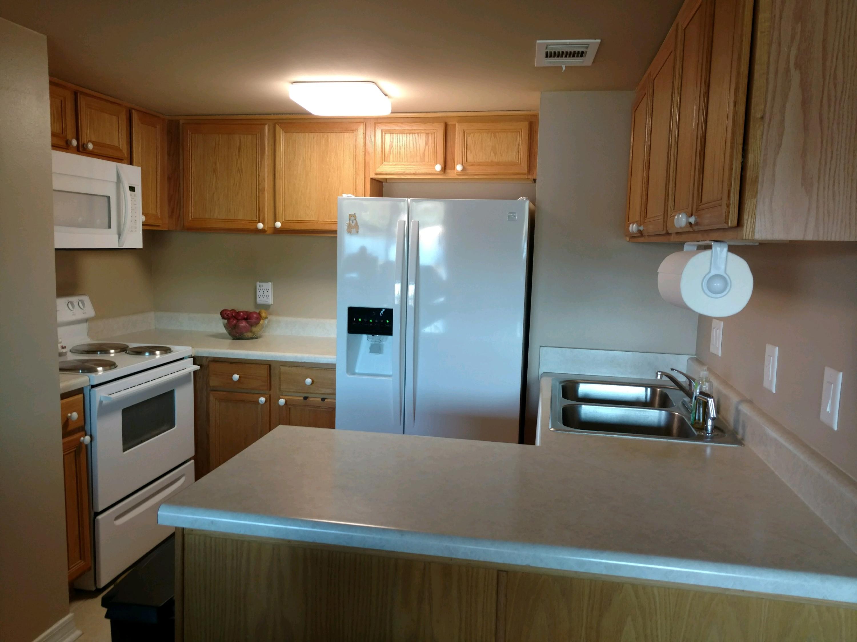 FINISTERRA CONDO - Residential