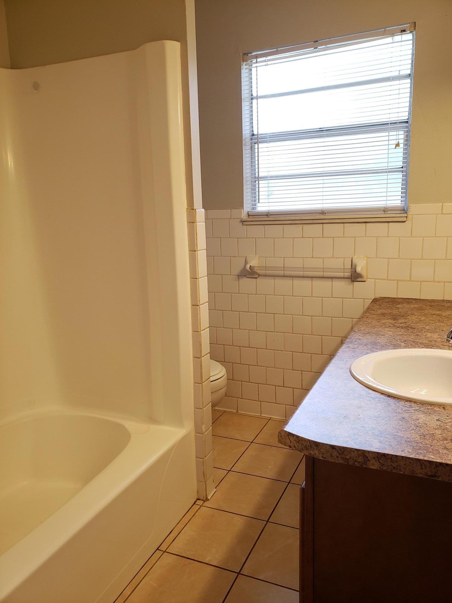 CALHOUN S/D TO DESTIN - Residential Lease