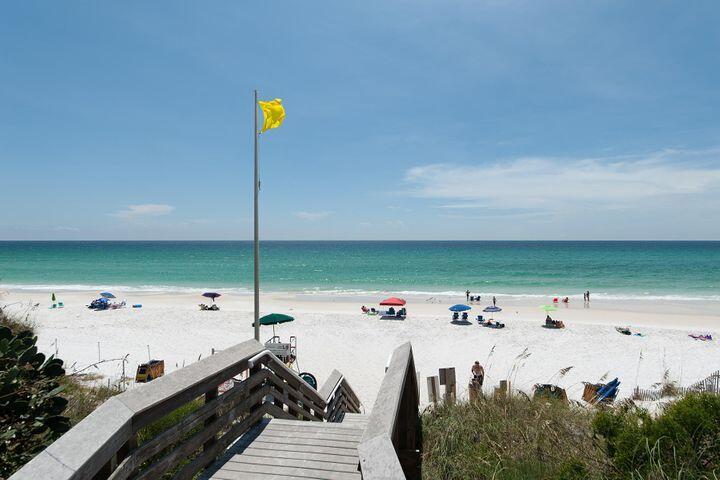 TOWN OF SANTA ROSA - Residential