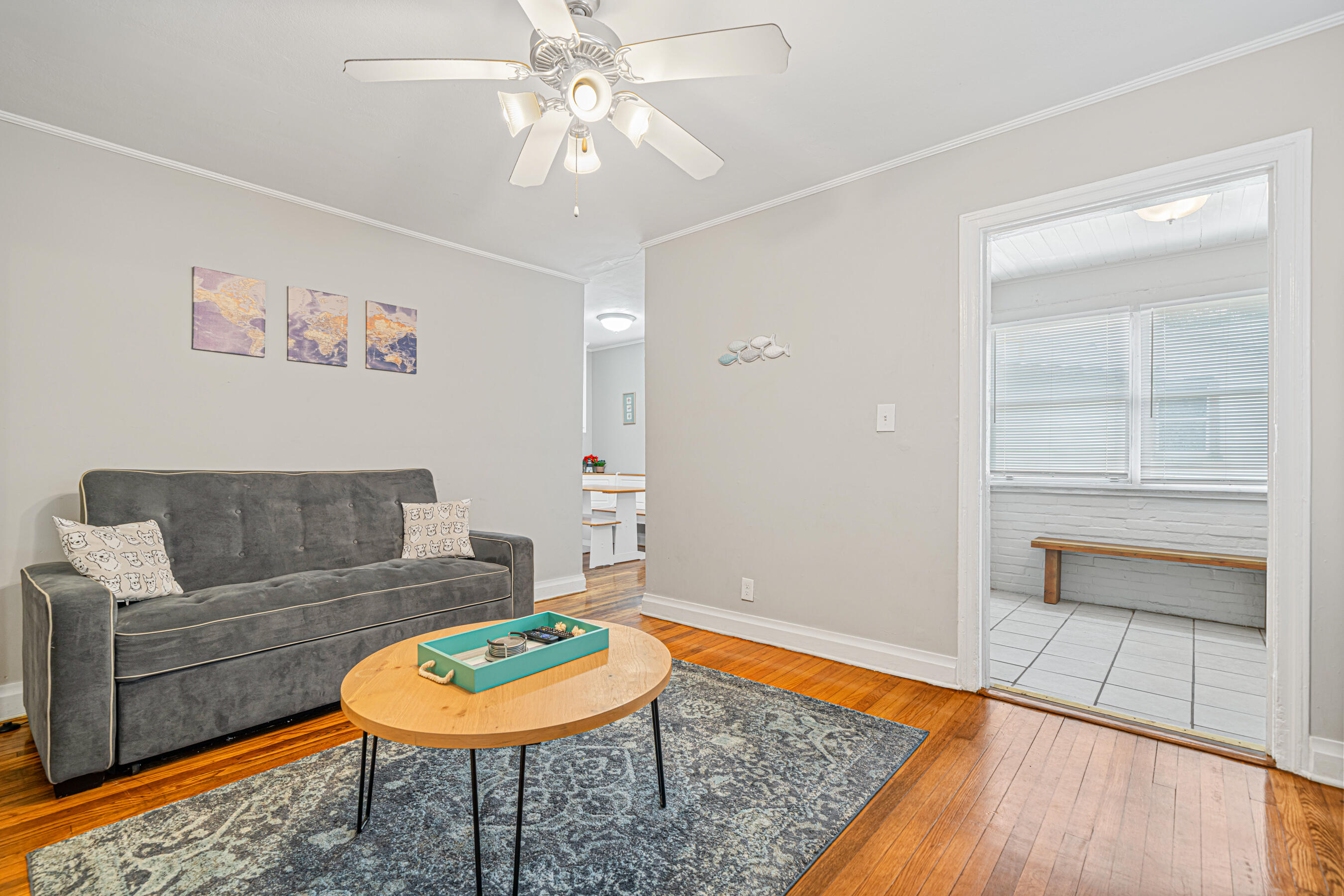 NAVY POINT - Residential