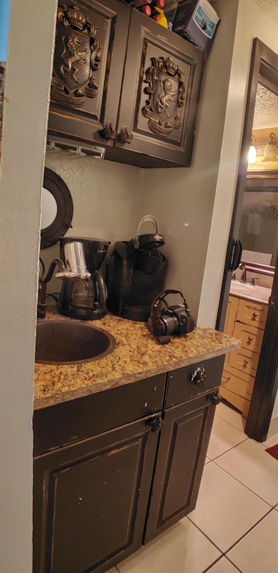 PIRATES BAY PH 1 - Residential