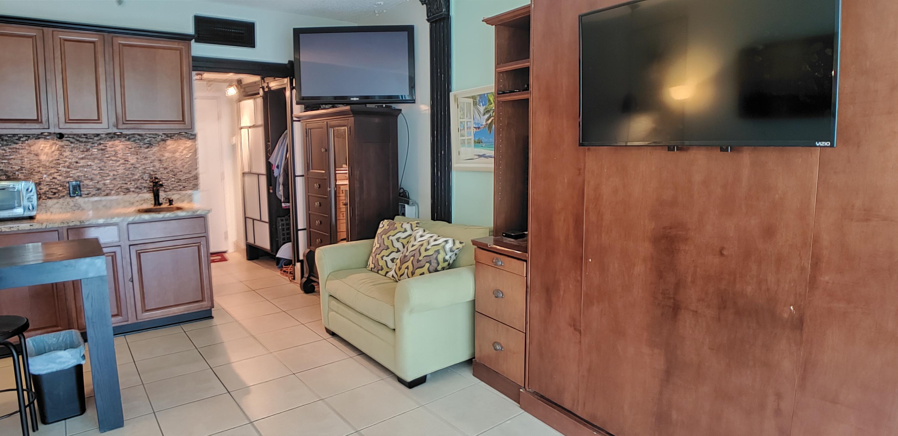 PIRATES BAY PH 1 - Residential