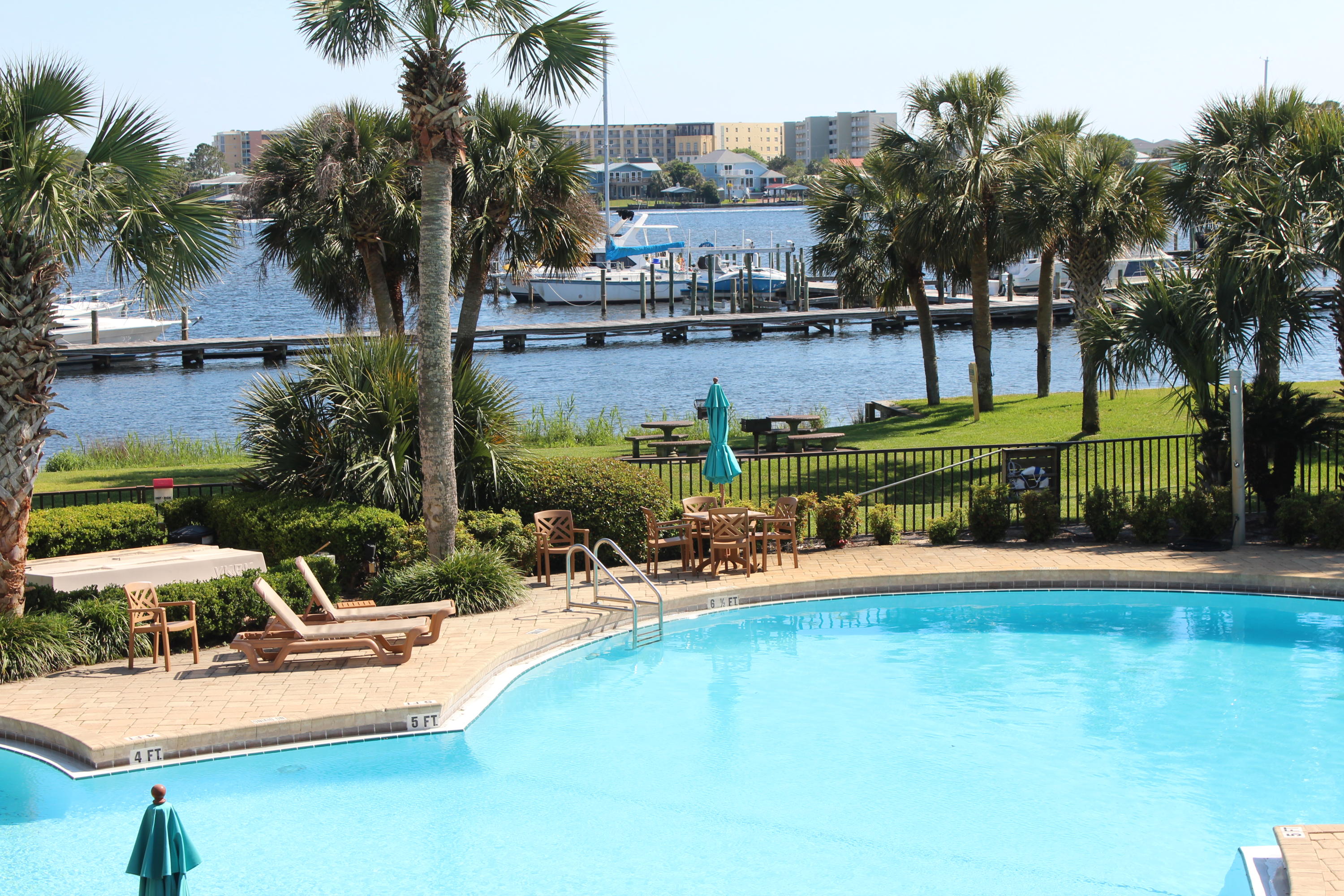 PIRATES BAY PH 1 - Residential