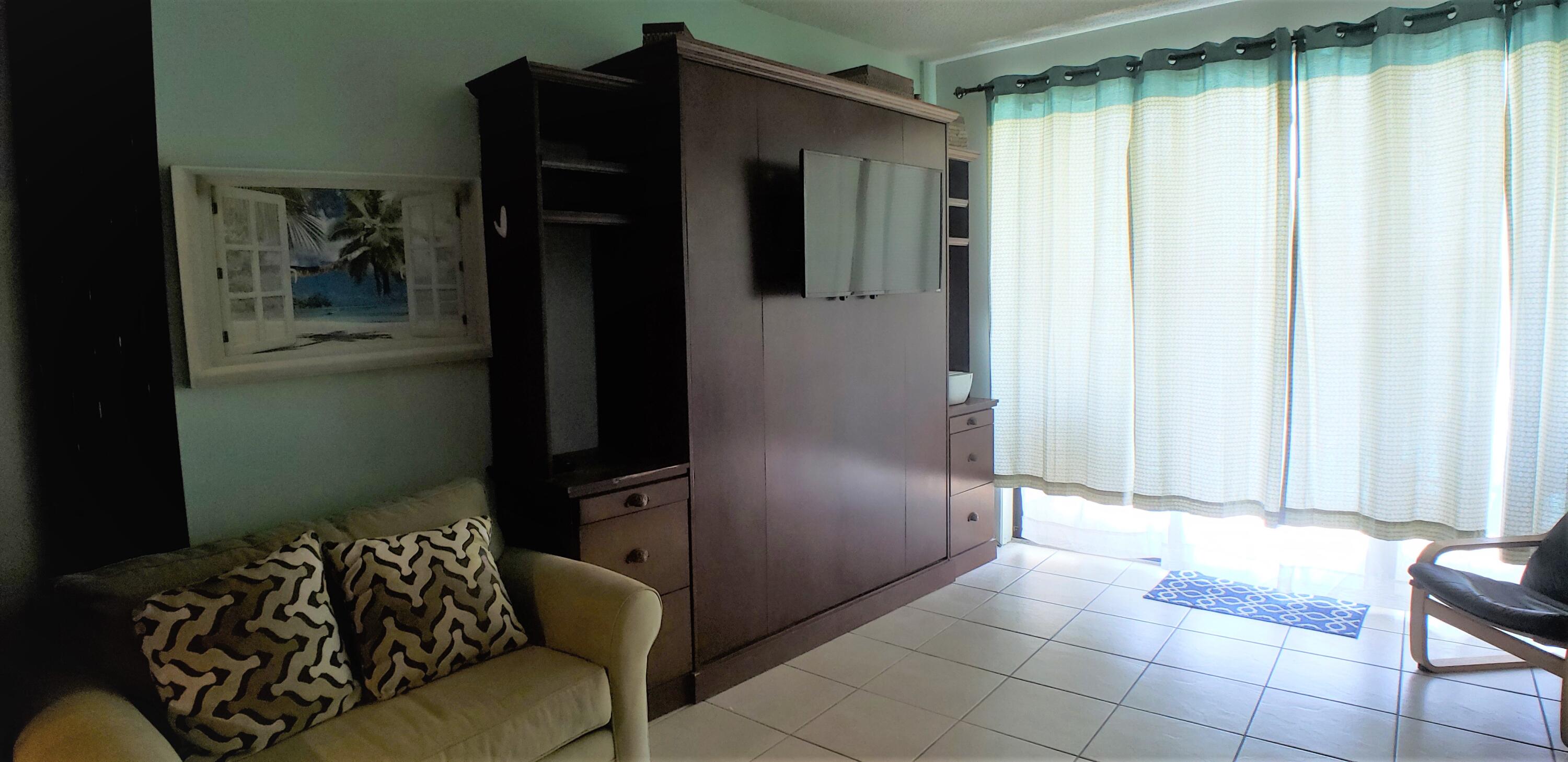 PIRATES BAY PH 1 - Residential