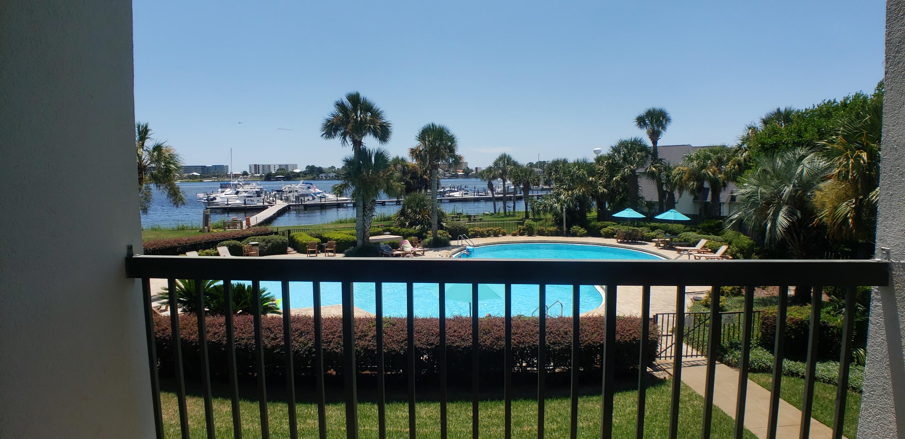 PIRATES BAY PH 1 - Residential