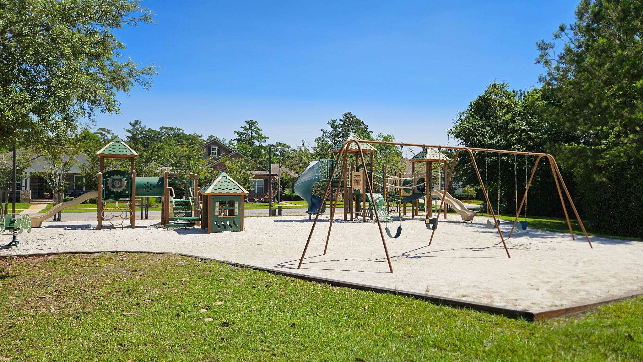 MARINA VILLAGE - Residential