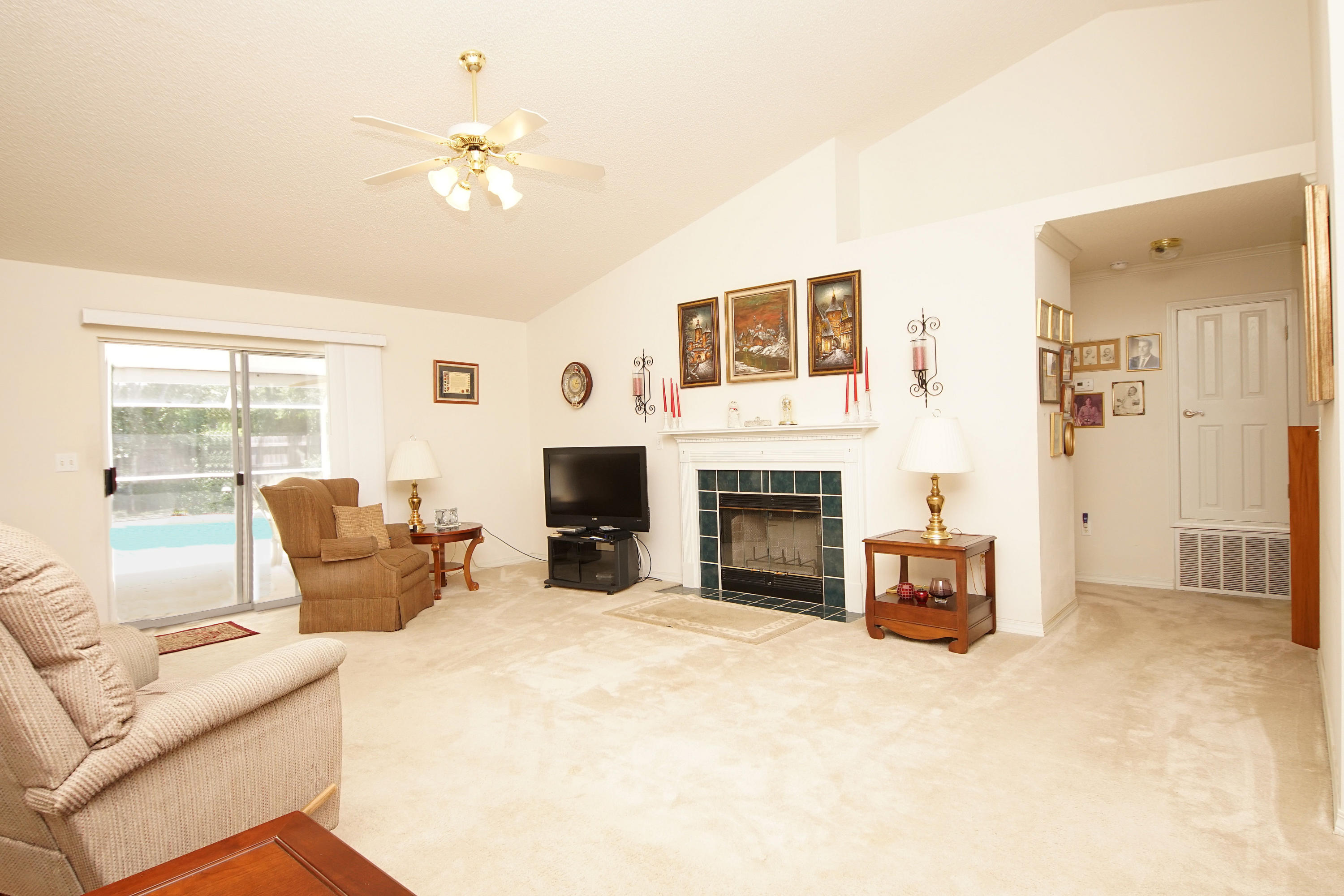 RAINTREE ESTATES - Residential