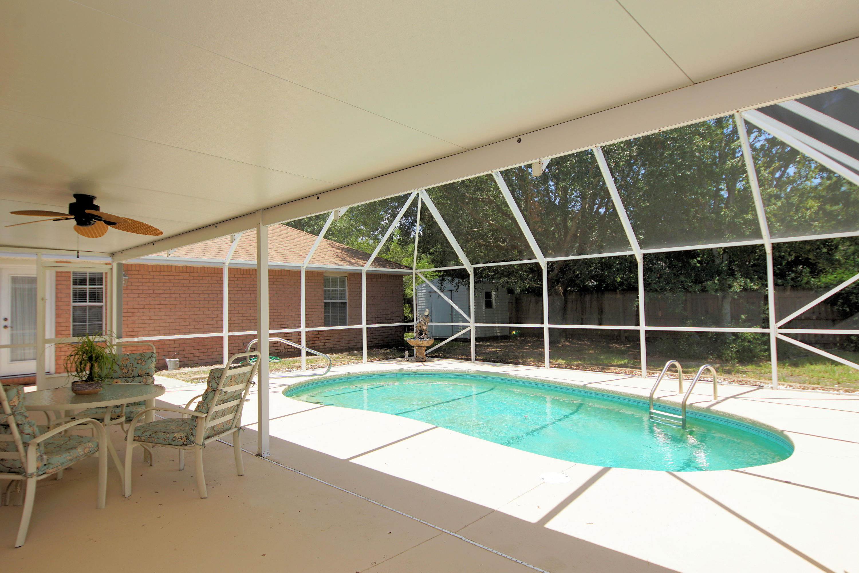 RAINTREE ESTATES - Residential