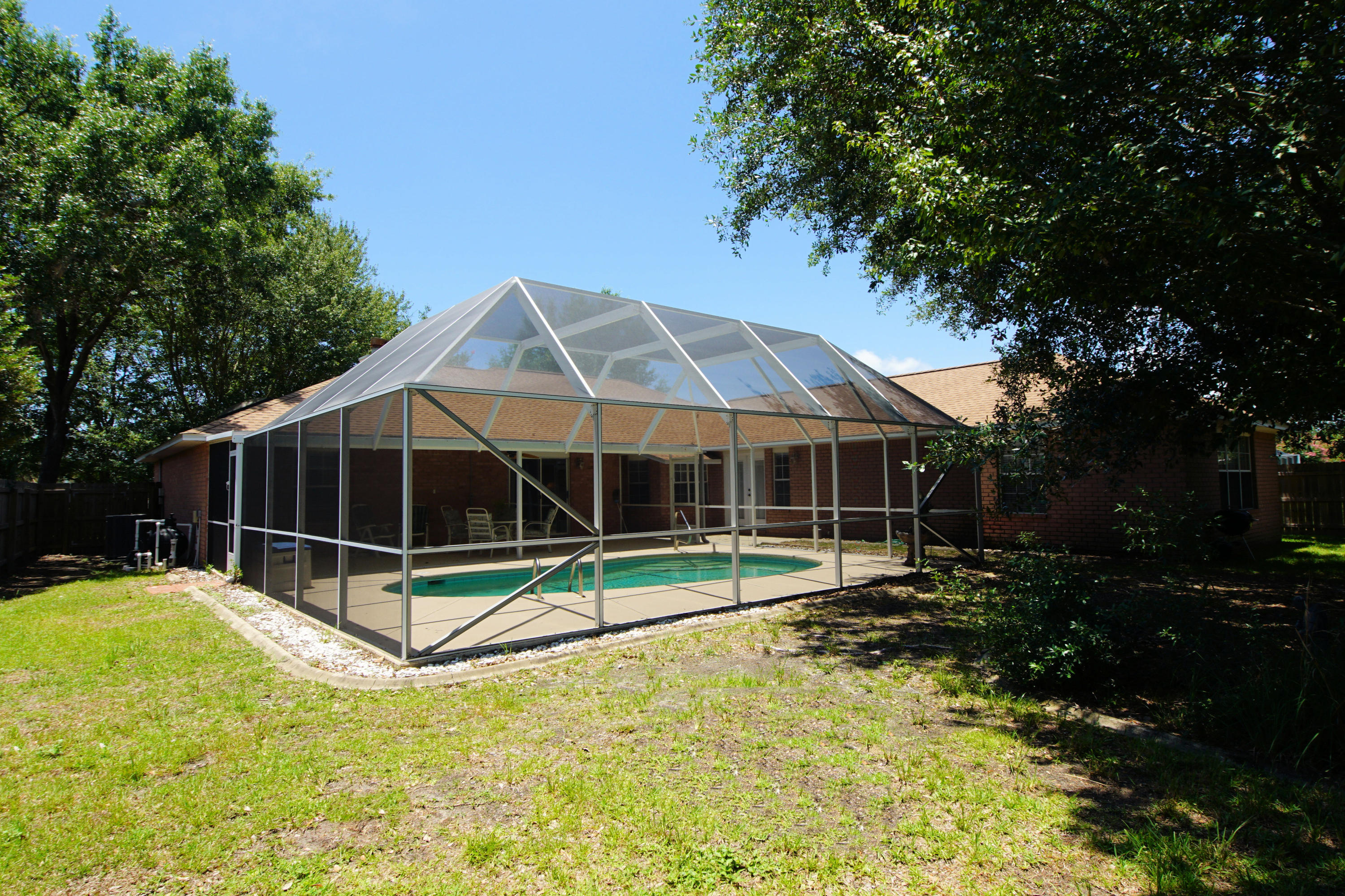 RAINTREE ESTATES - Residential