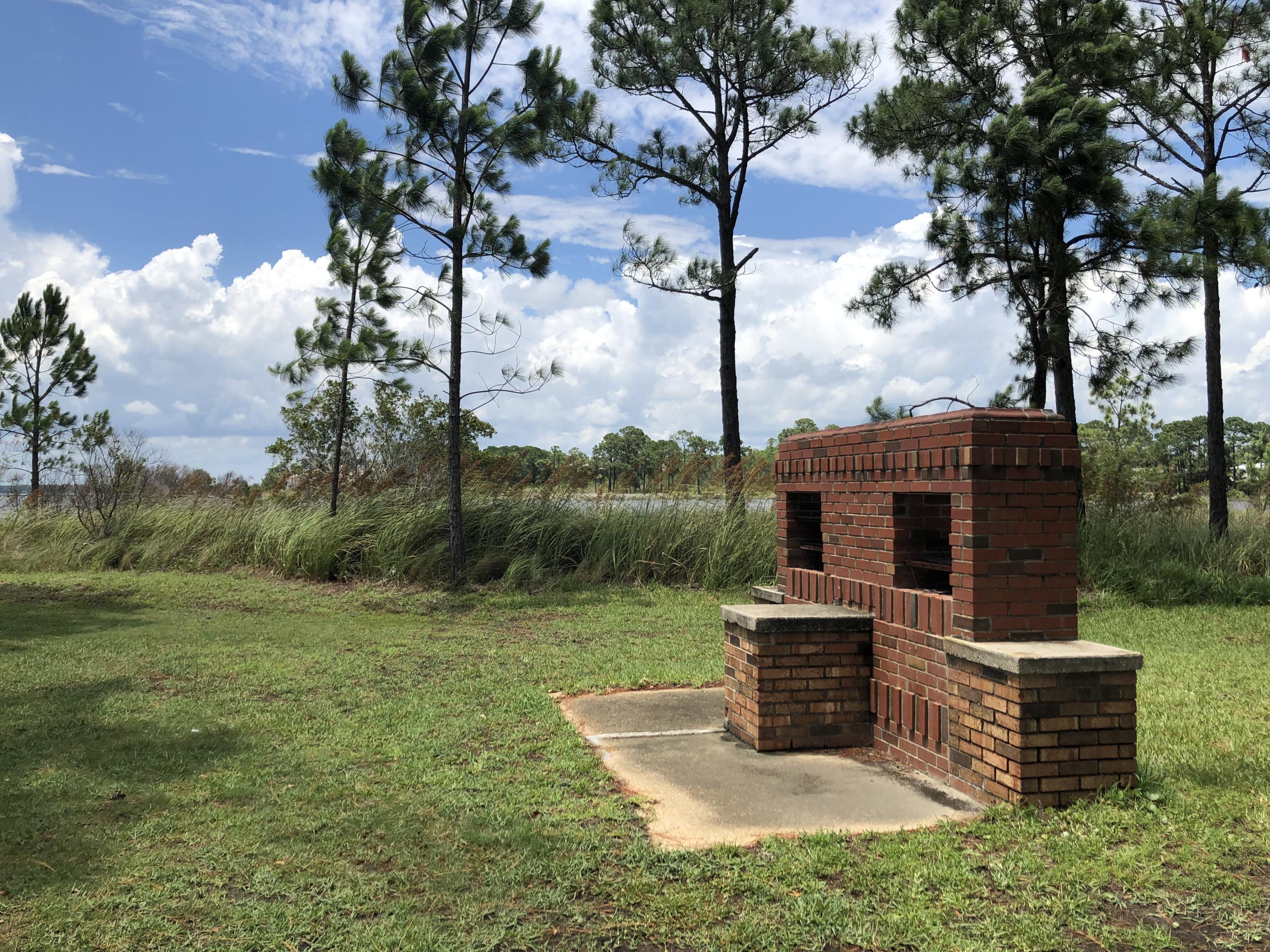 RAINTREE ESTATES - Residential