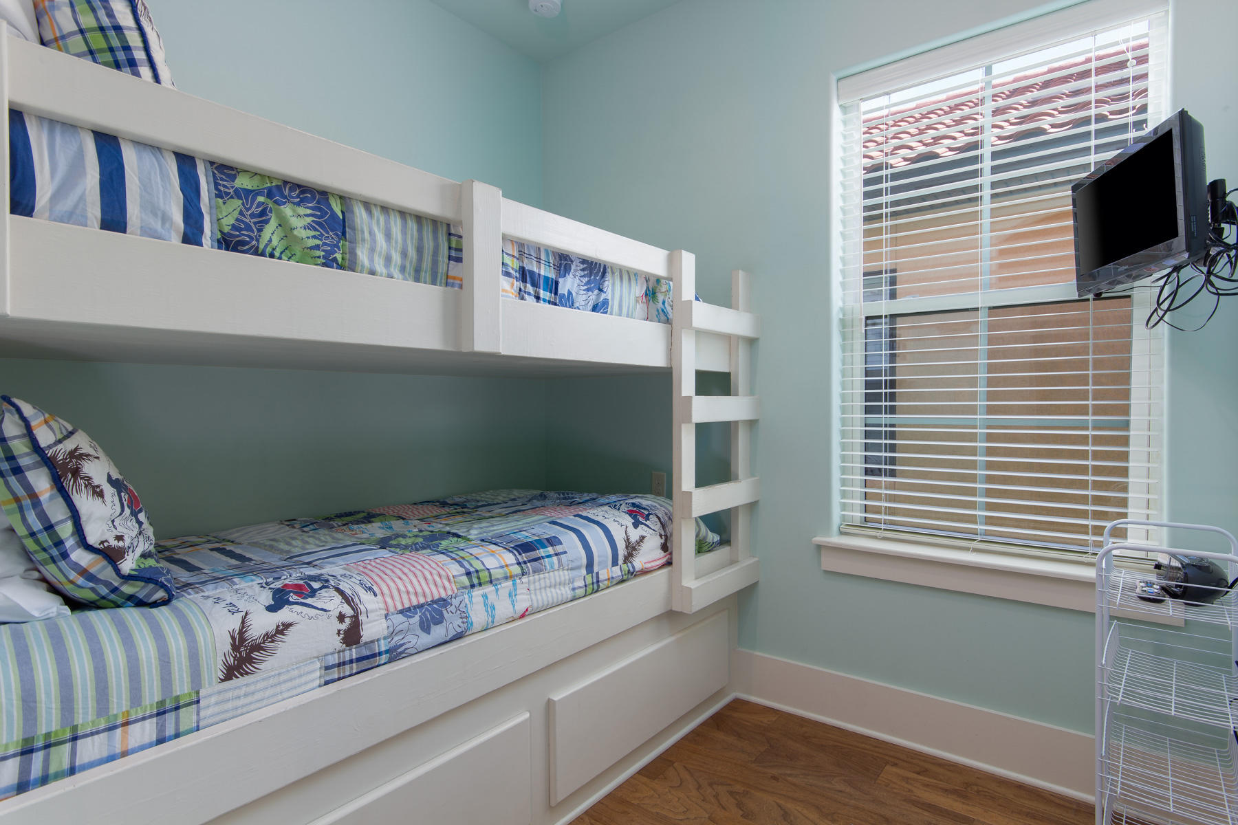 VILLA LAGO - Residential