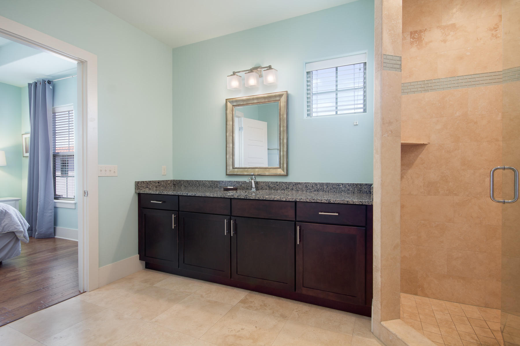 VILLA LAGO - Residential