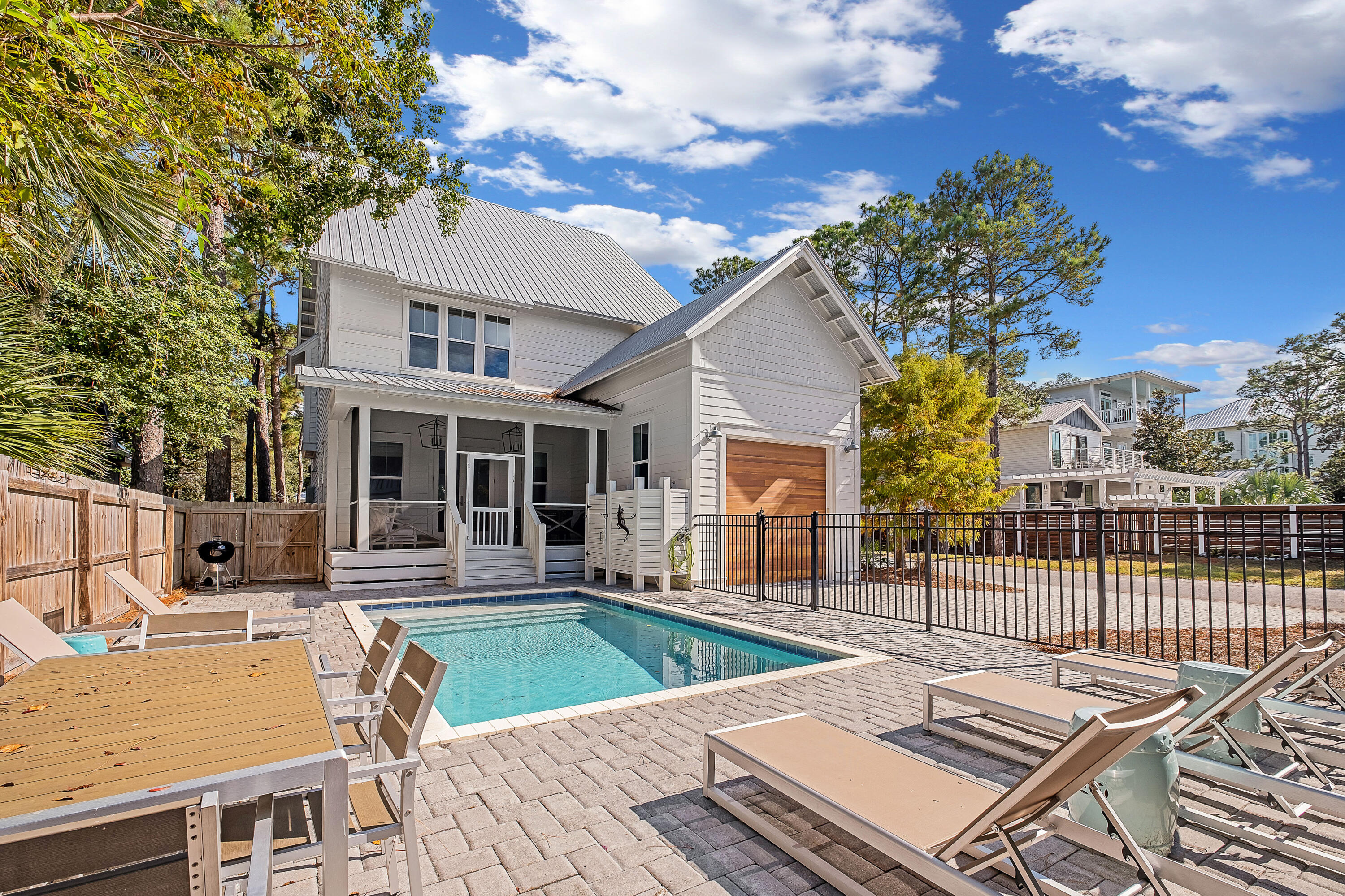 GRAYTON BEACH - Residential