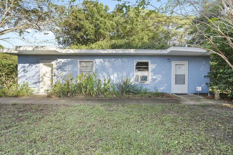 A home in Fort Walton Beach