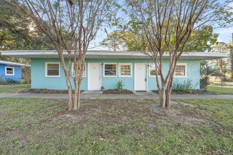 A home in Fort Walton Beach