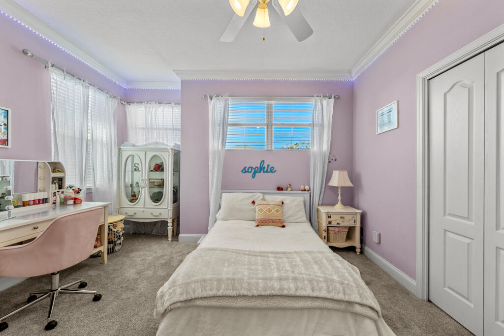 BRIDGEPORT COLONY - Residential