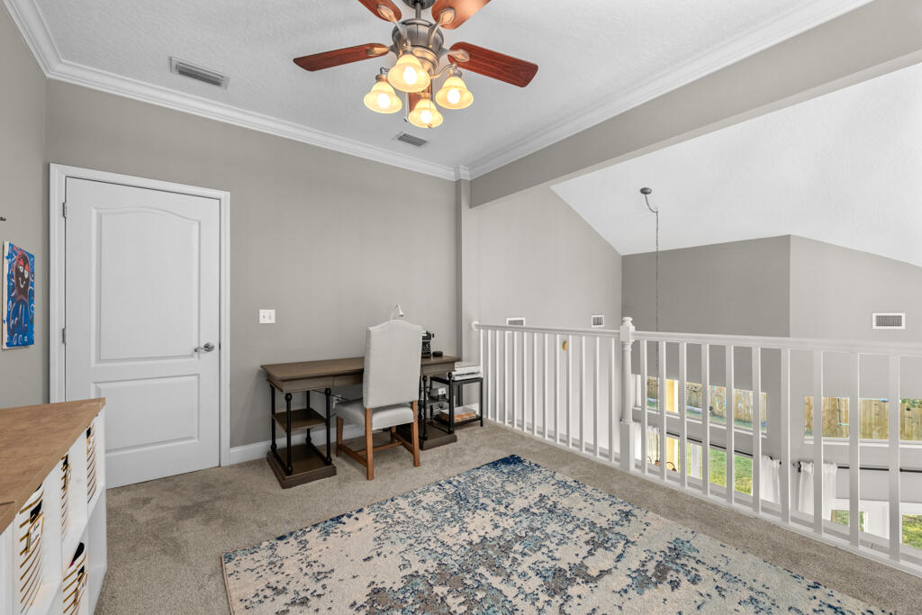 BRIDGEPORT COLONY - Residential