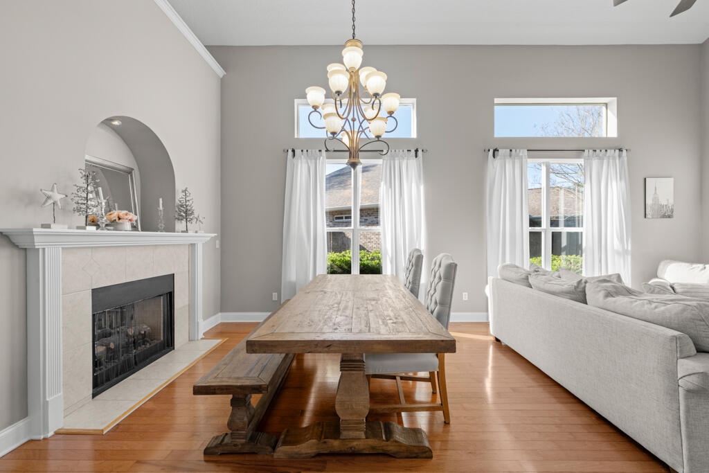BRIDGEPORT COLONY - Residential