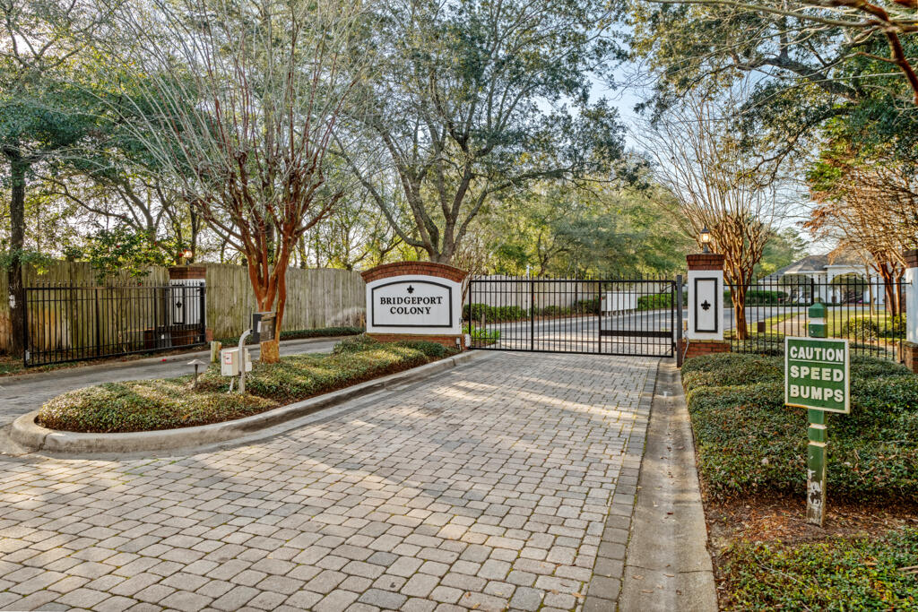 BRIDGEPORT COLONY - Residential