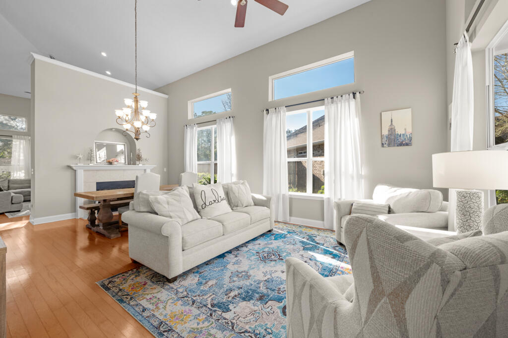 BRIDGEPORT COLONY - Residential