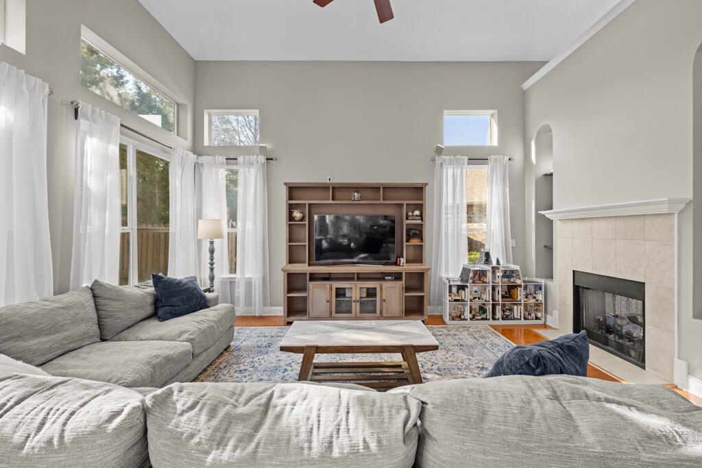 BRIDGEPORT COLONY - Residential