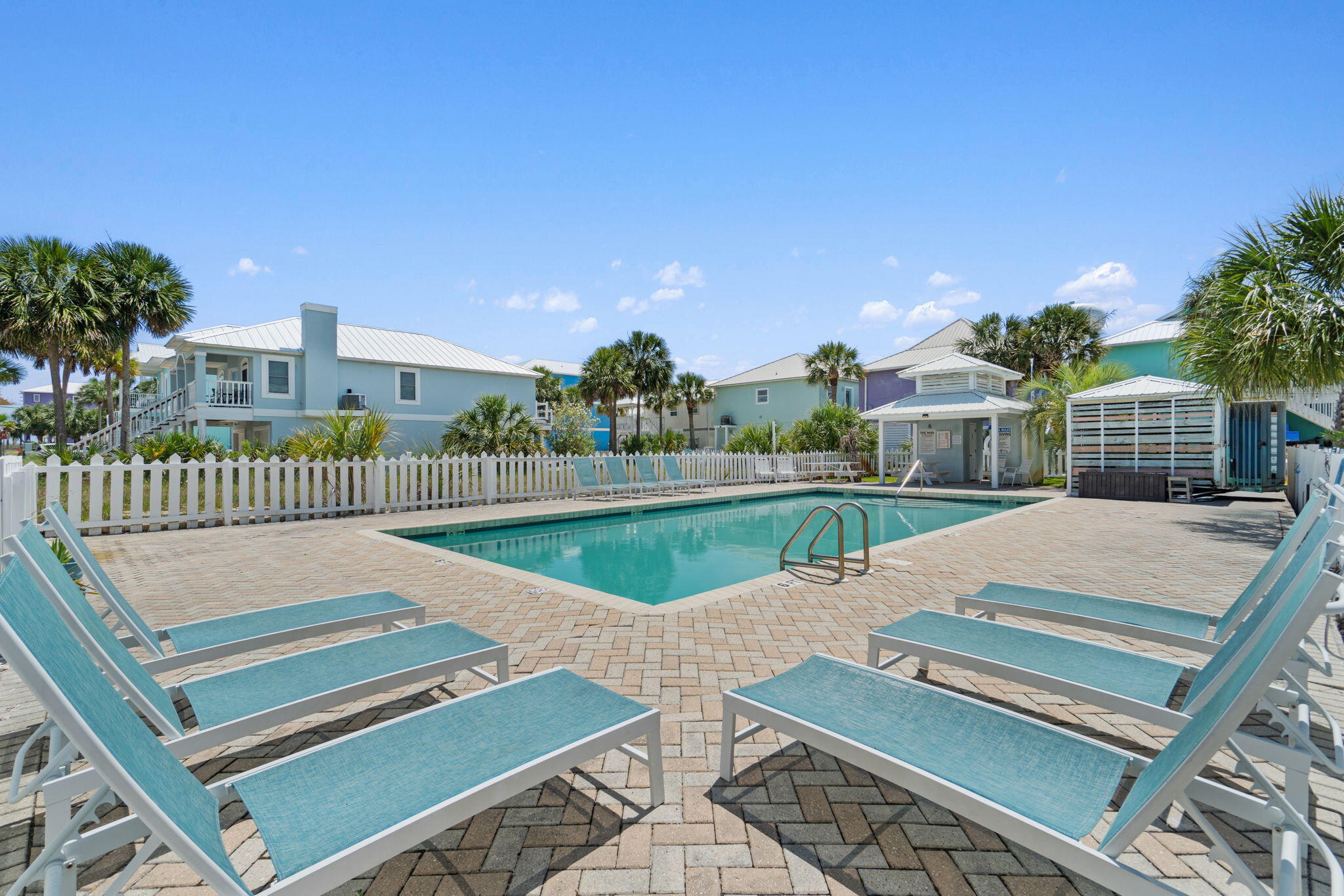 HOMEPORT - A private waterfront community - Residential