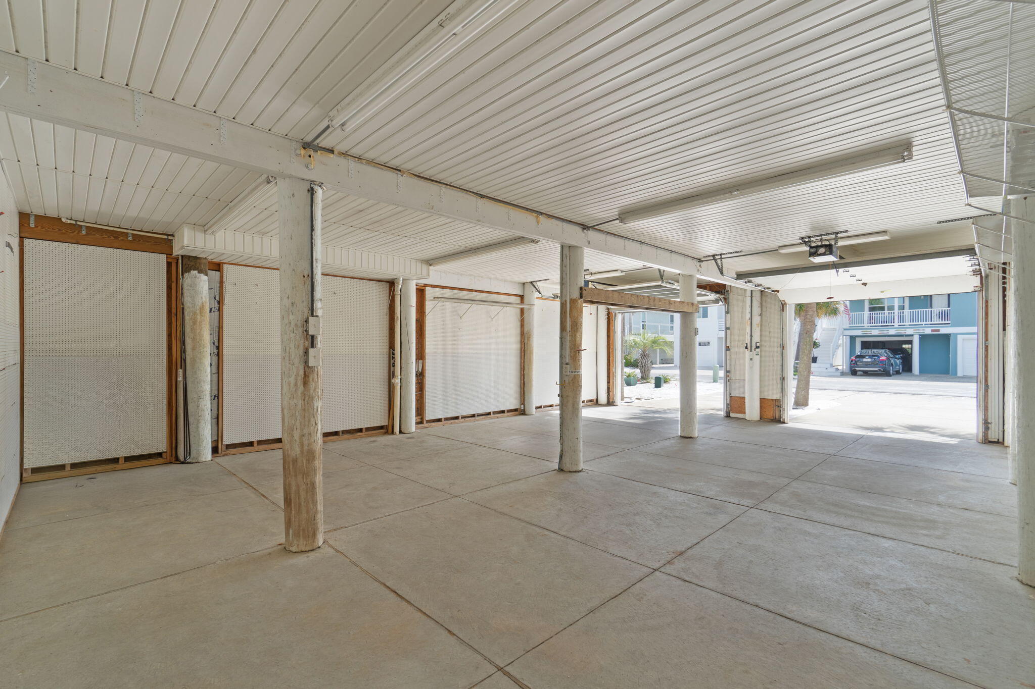 HOMEPORT - A private waterfront community - Residential