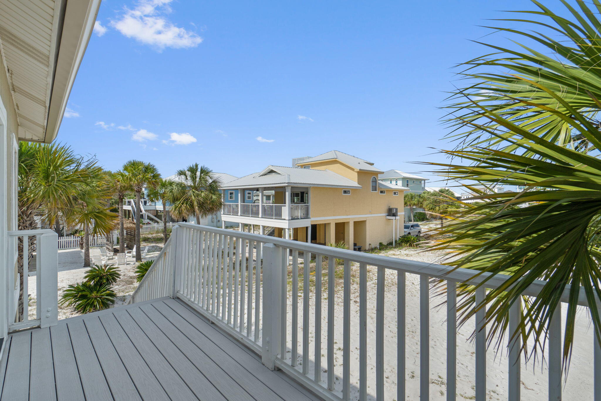 HOMEPORT - A private waterfront community - Residential