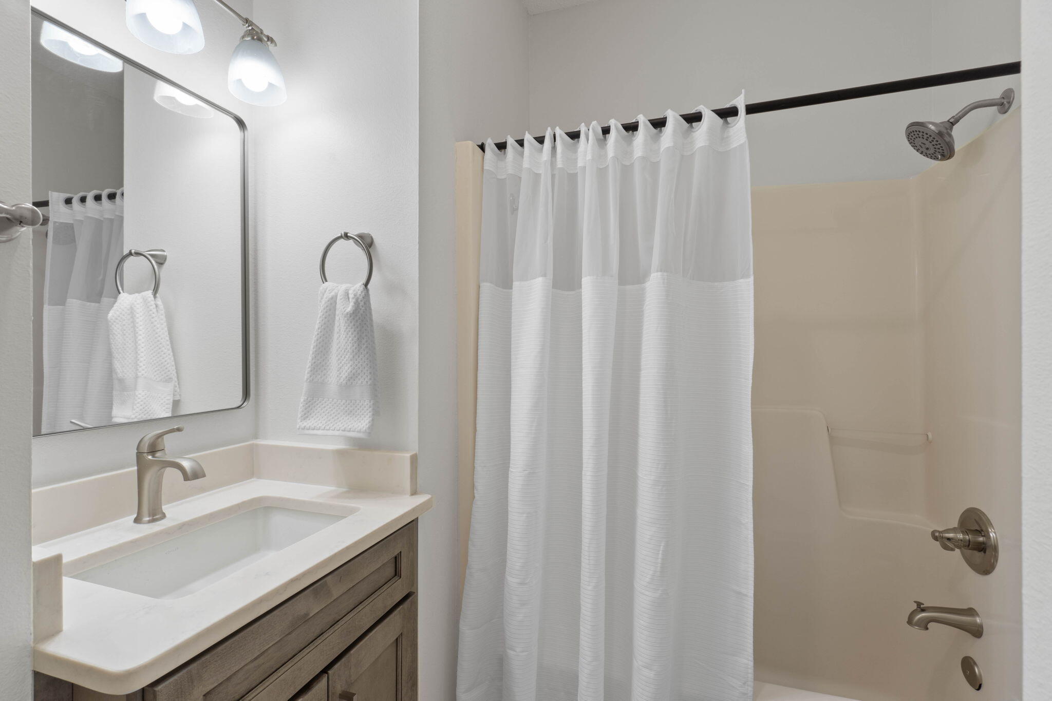 HOMEPORT - A private waterfront community - Residential