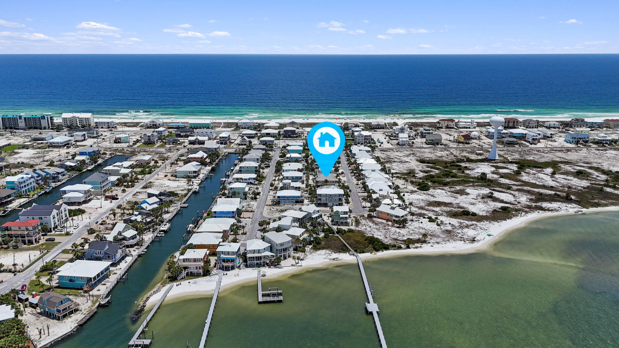 HOMEPORT - A private waterfront community - Residential