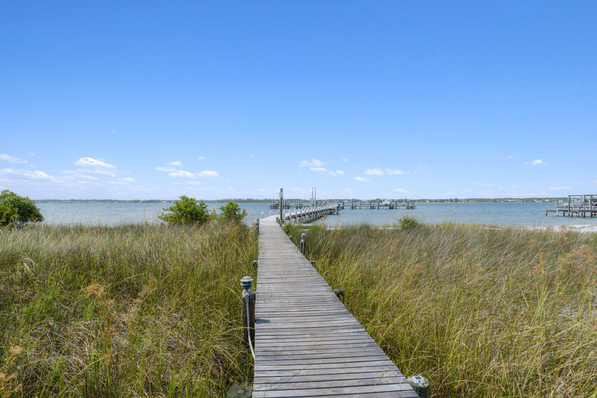 HOMEPORT - A private waterfront community - Residential