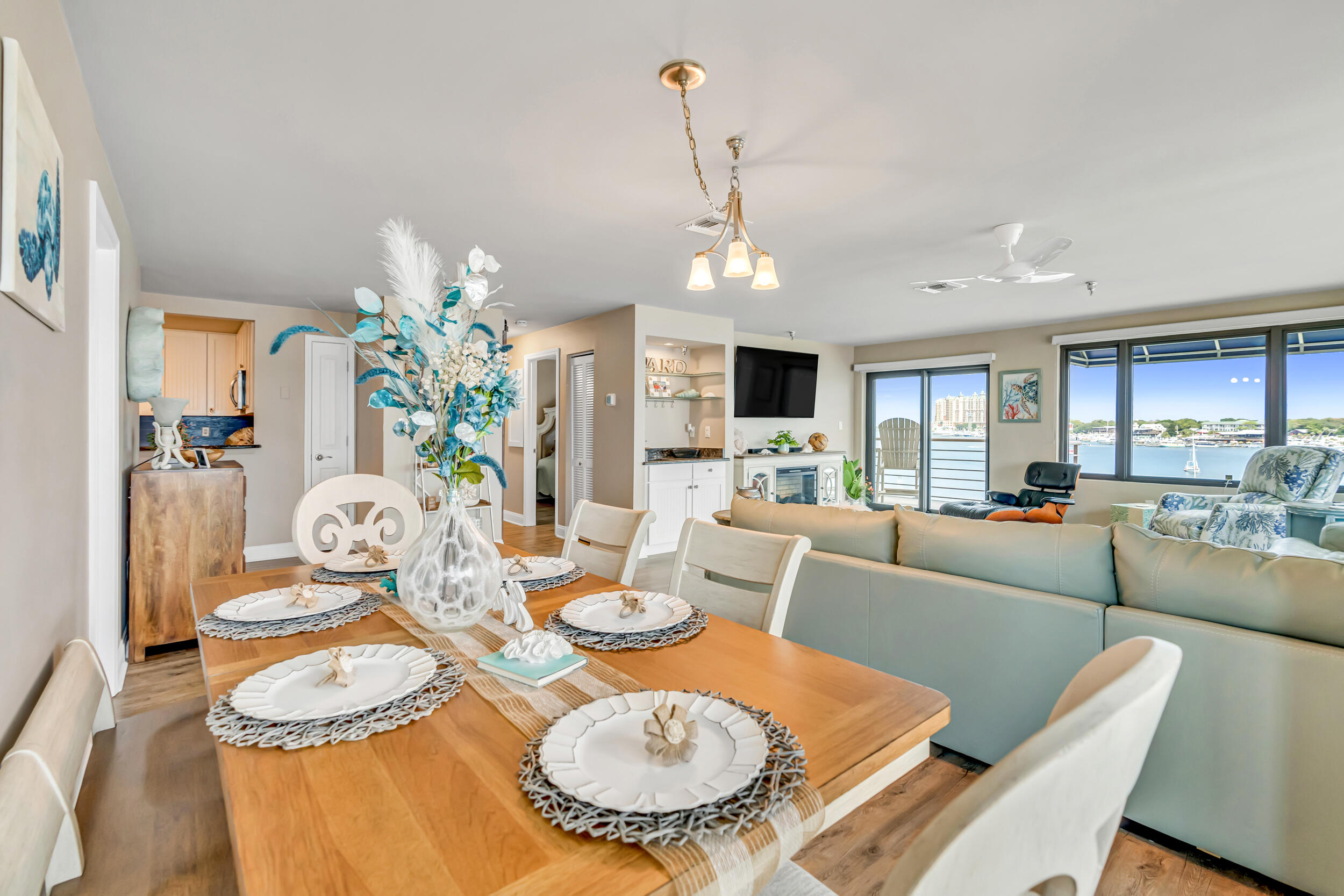 DESTIN HARBOR RESORT WEST - Residential